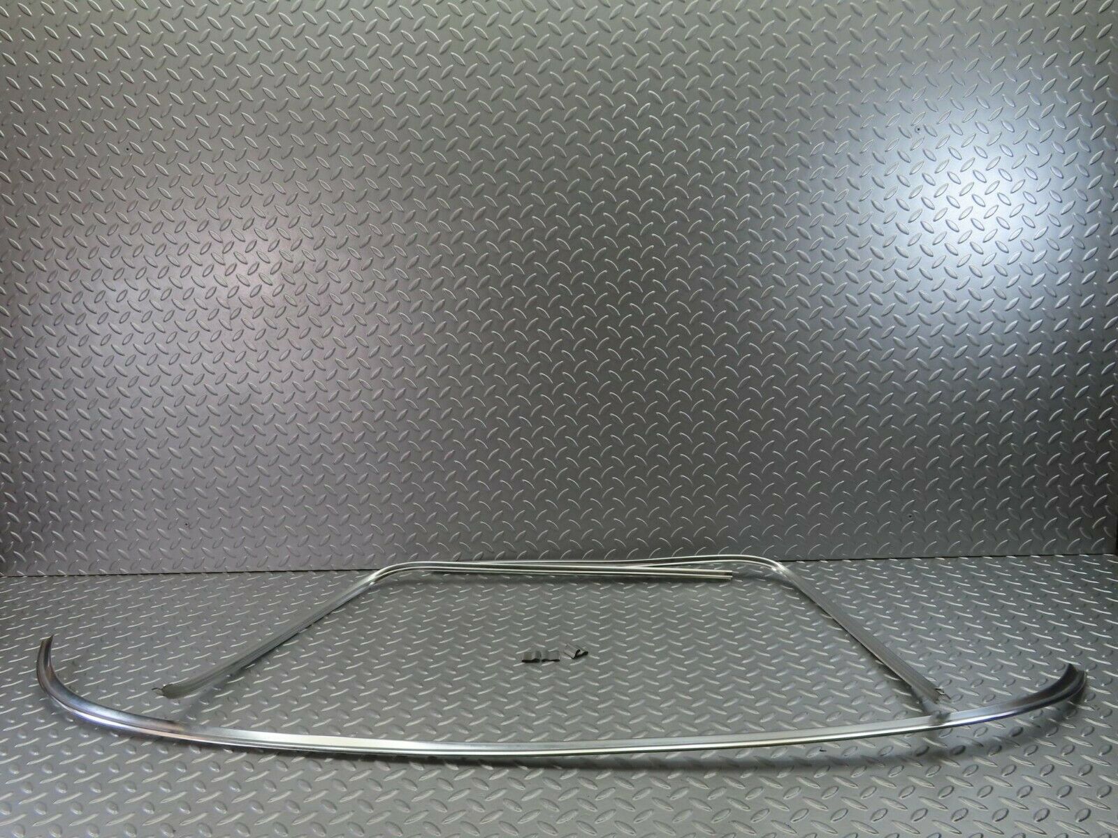 9850 Mercedes-Benz C123 280CE Coupe Rear Windscreen Chrome Frame