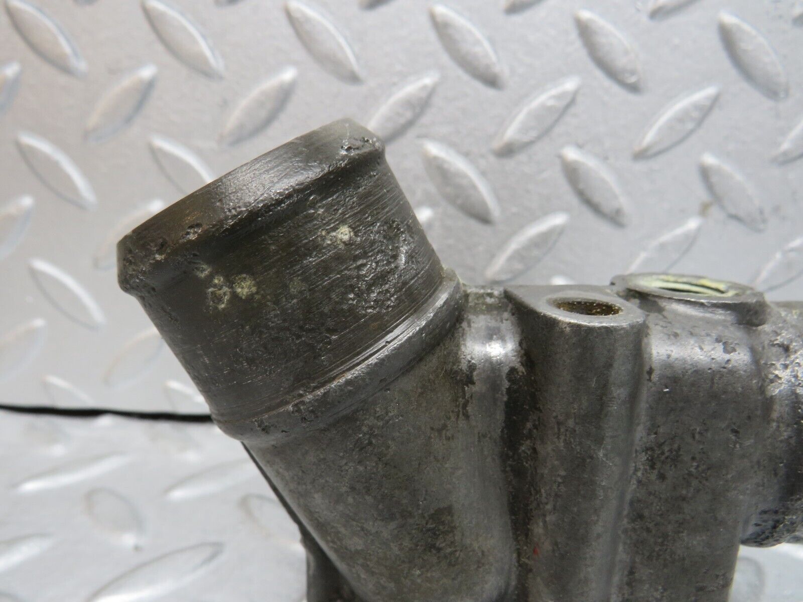 37676 Mercedes-Benz W109 300SEL Water Pump Housing Flange 1162011030