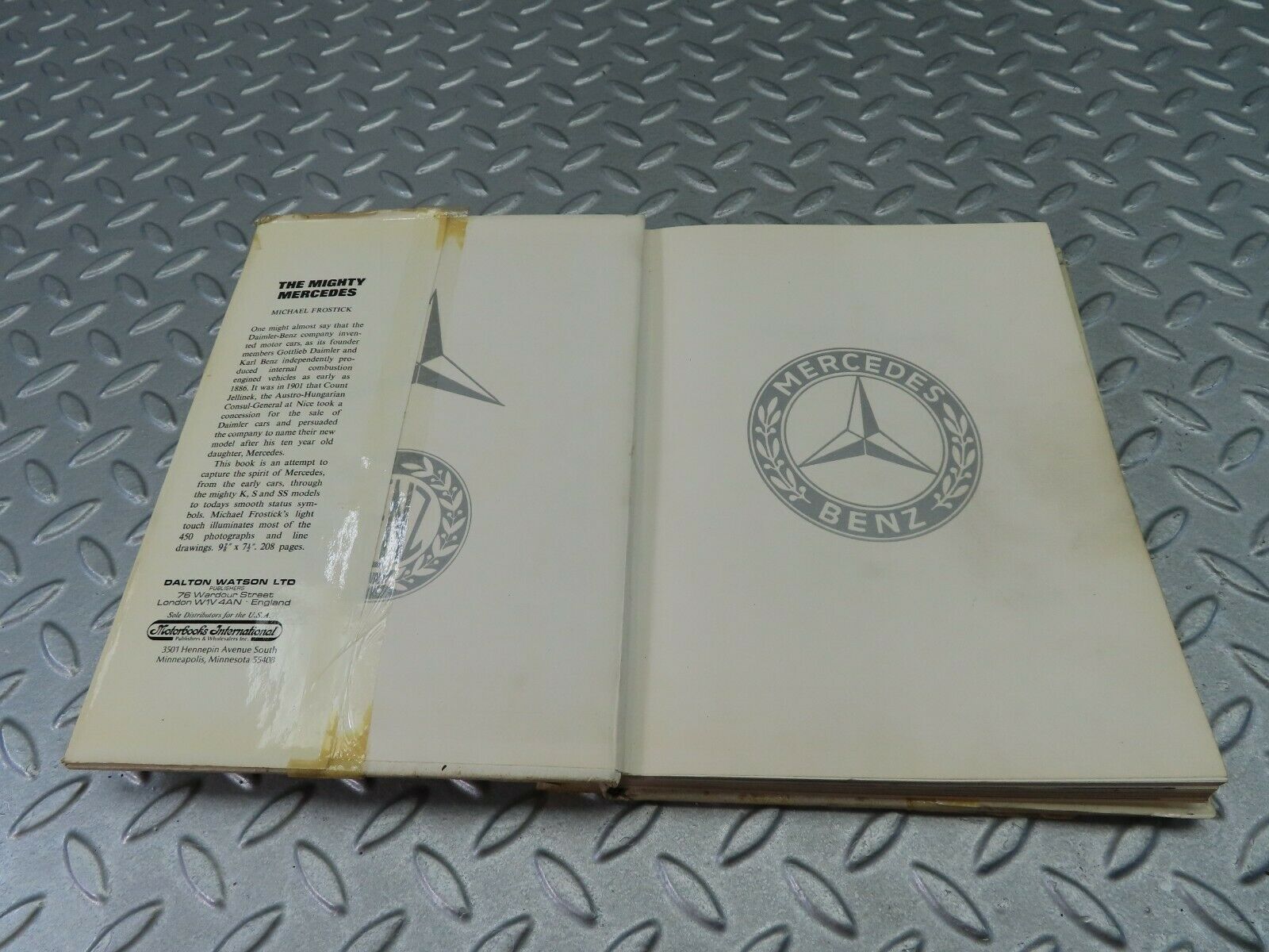 8016 Michael Frostick The Mighty Mercedes