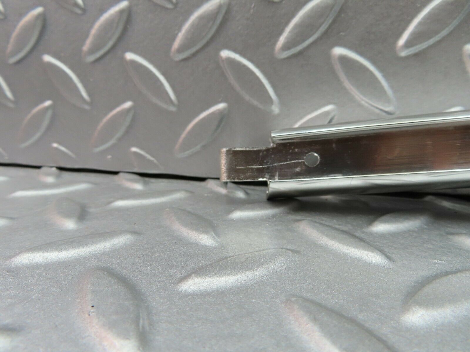 5790 Mercedes-Benz W123 200 Rear Right Chrome Window Channel