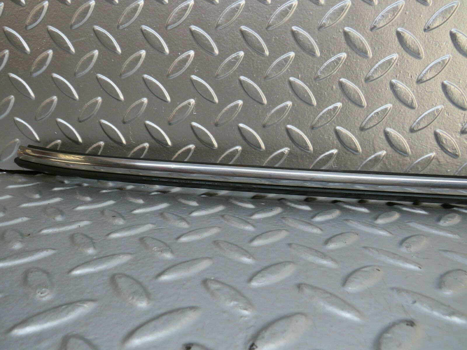 23641 Mercedes-Benz W114 280E Rear Right Fender Wing Centre Moulding Trim