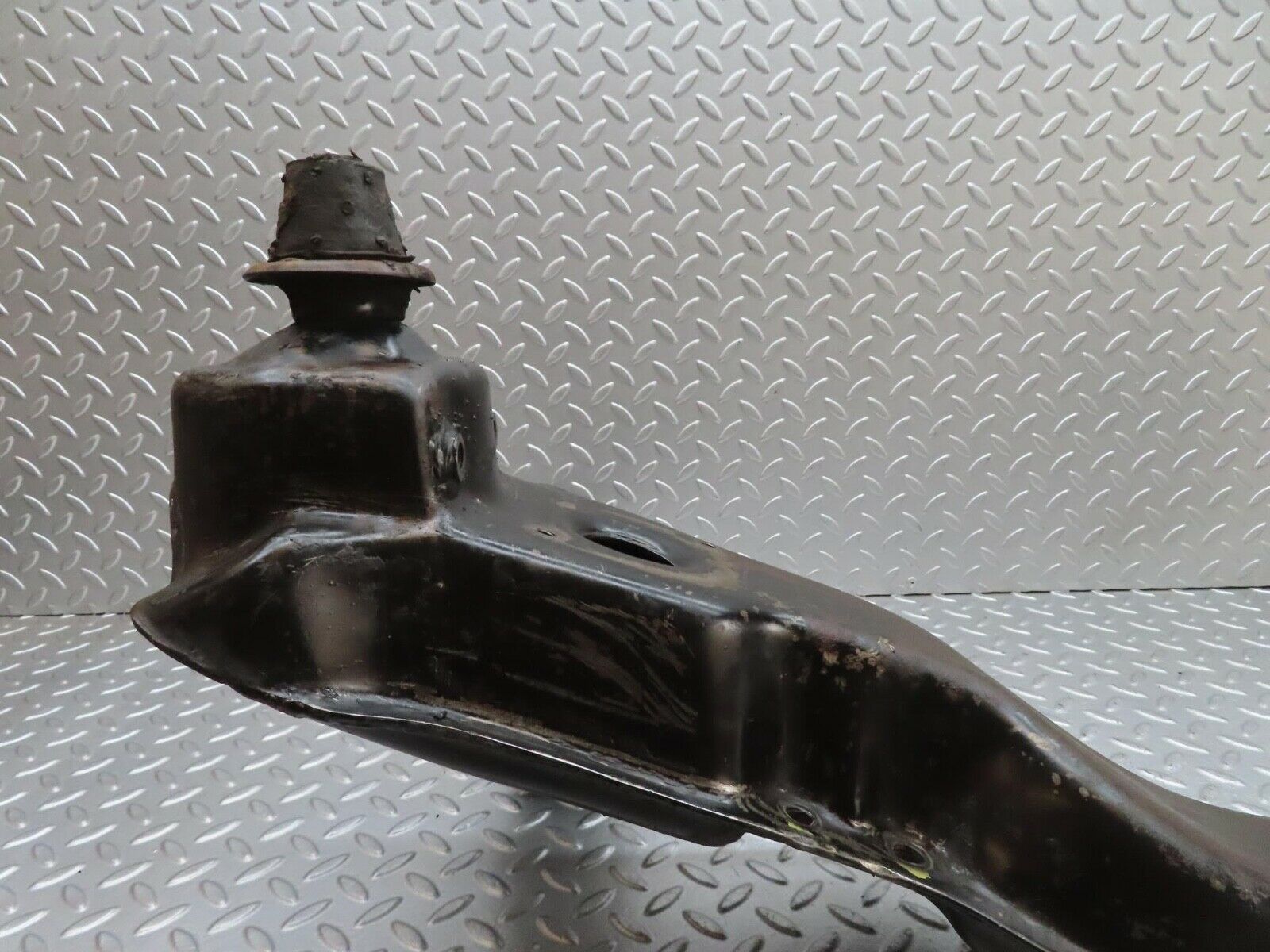 13264 Mercedes-Benz W111 220SE Front Subframe Engine Carrier Cradle