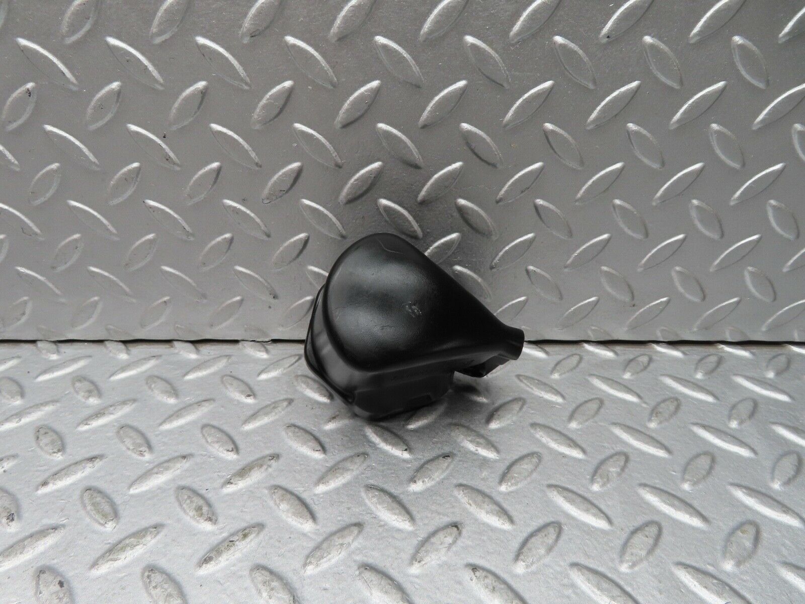 17128 Mercedes-Benz R129 300SL Coupe Ignition Coil Cover Cap 0001582285