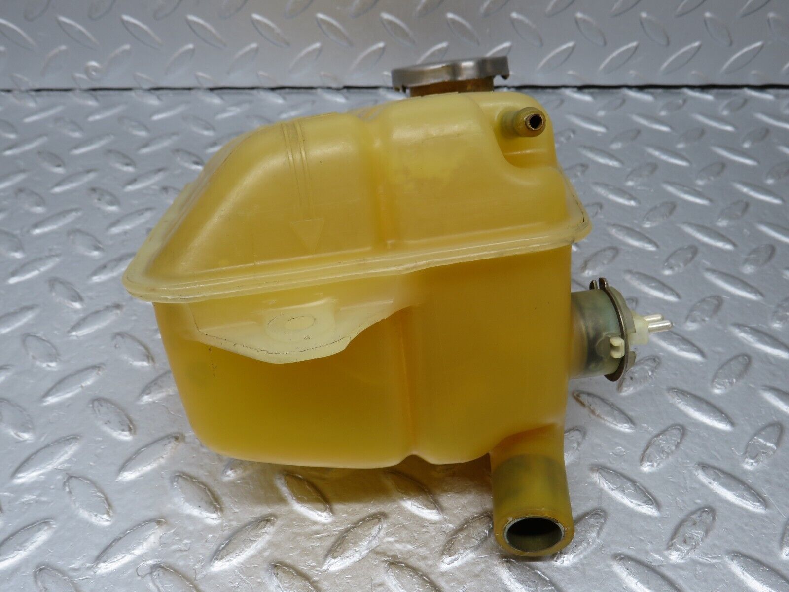 35995 Mercedes-Benz W126 420SE Coolant Reservoir Tank 1265001549
