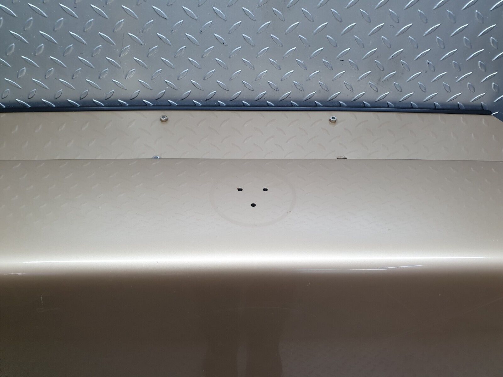 41372 Mercedes-Benz W124 200E Boot Lid Trunk Door