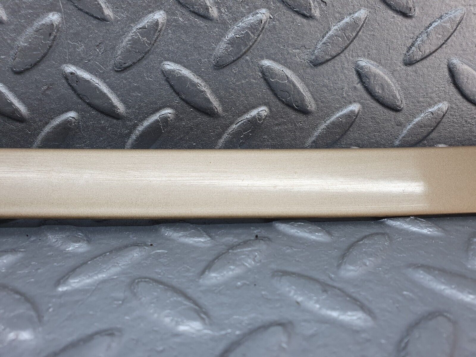 41489 Mercedes-Benz W124 200E B Pillar Exterior Trim Left Side