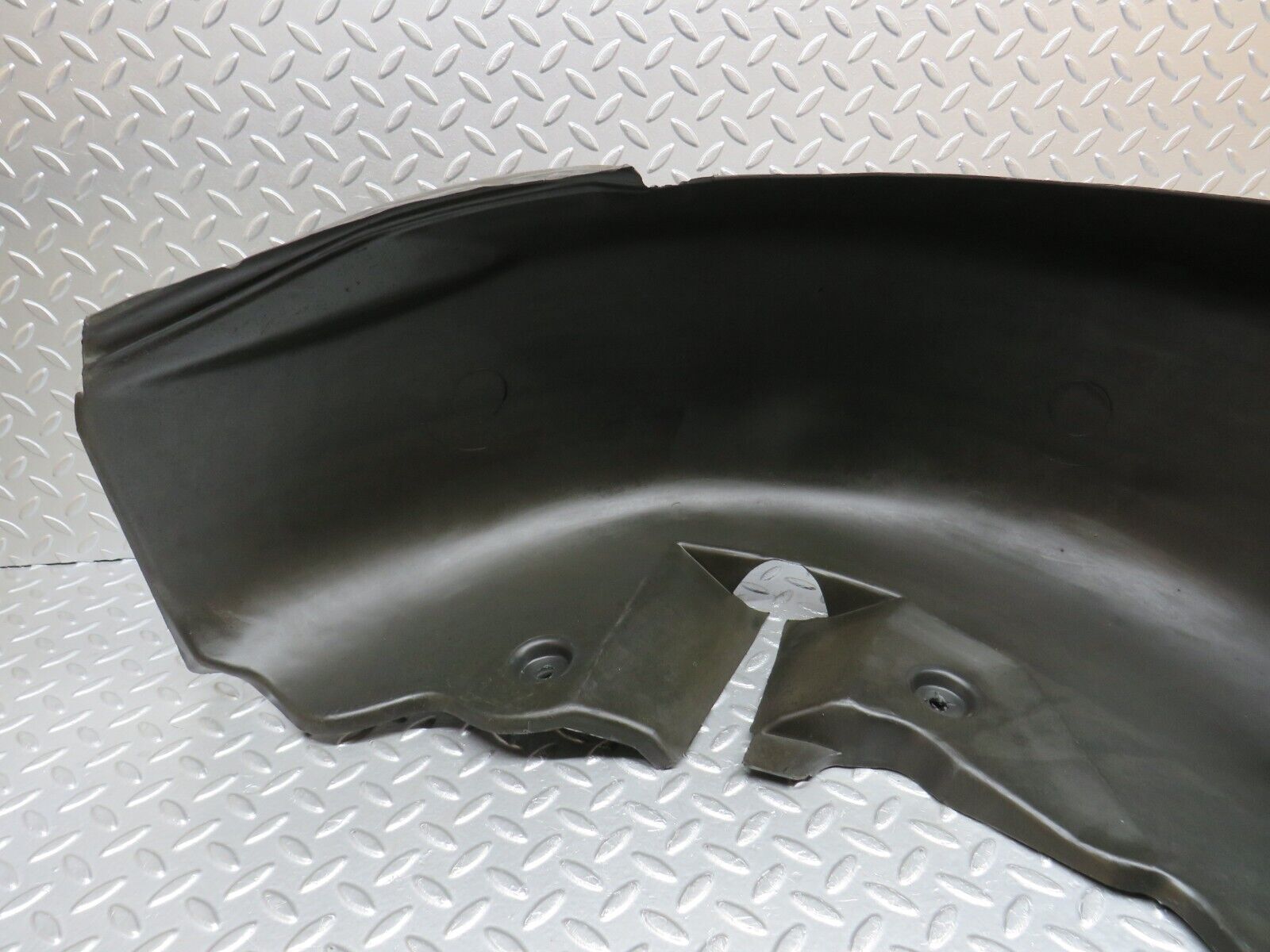 39383 Mercedes-Benz R129 320SL Coupe Rear Right Inner Fender Wing Wheel Arch Lining 1296980630