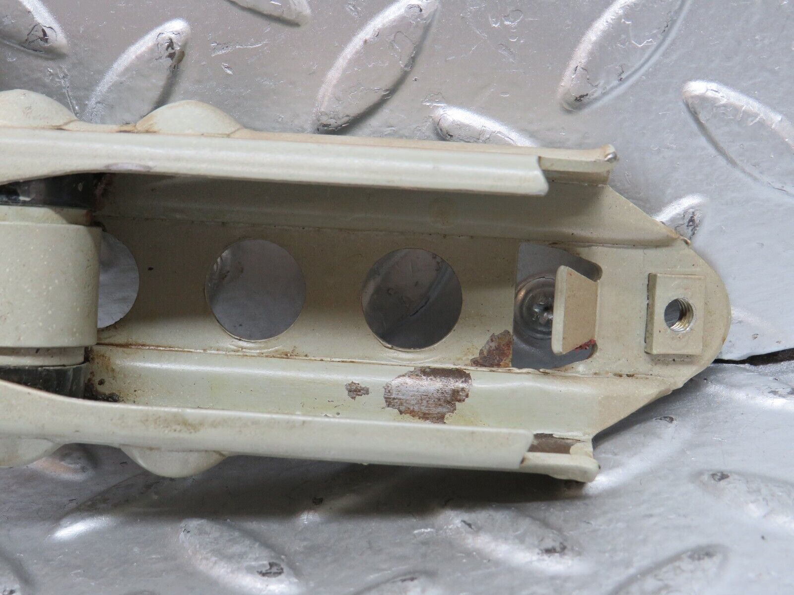 28508 Mercedes-Benz S123 240D Wagon Door Safety Check Strap