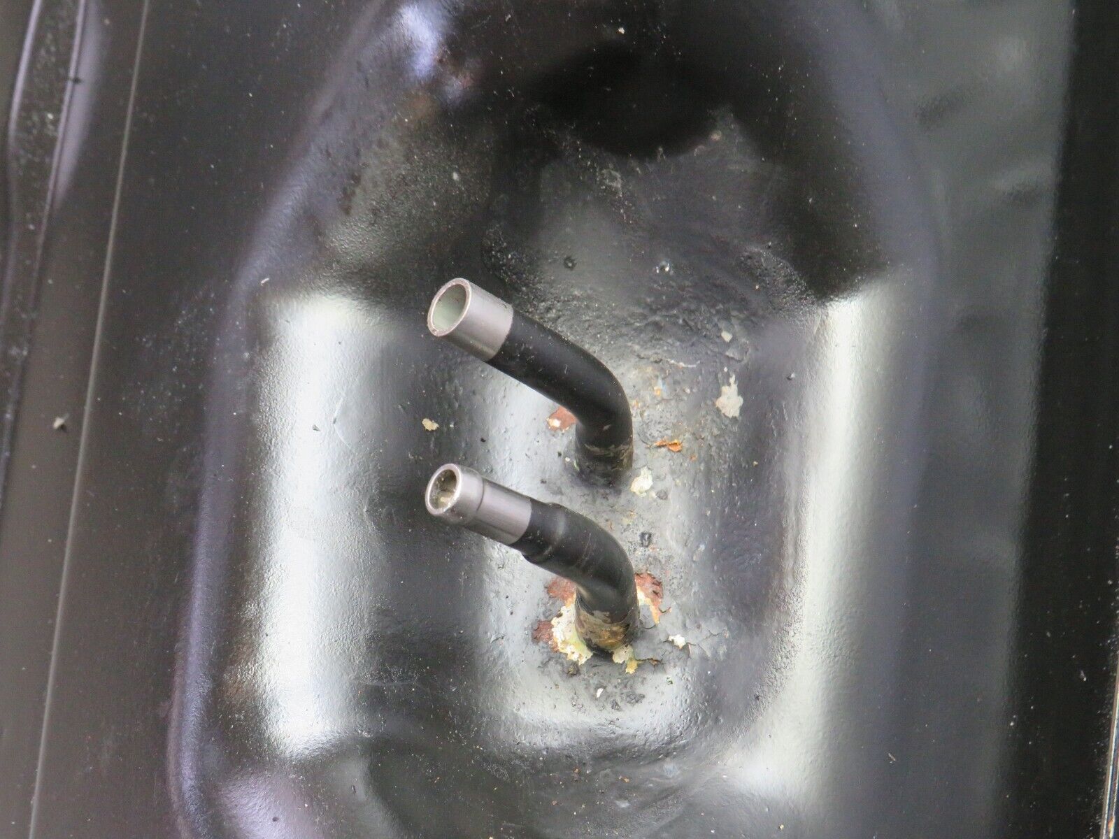 38021 Mercedes-Benz A124 320E Cabriolet Fuel Tank