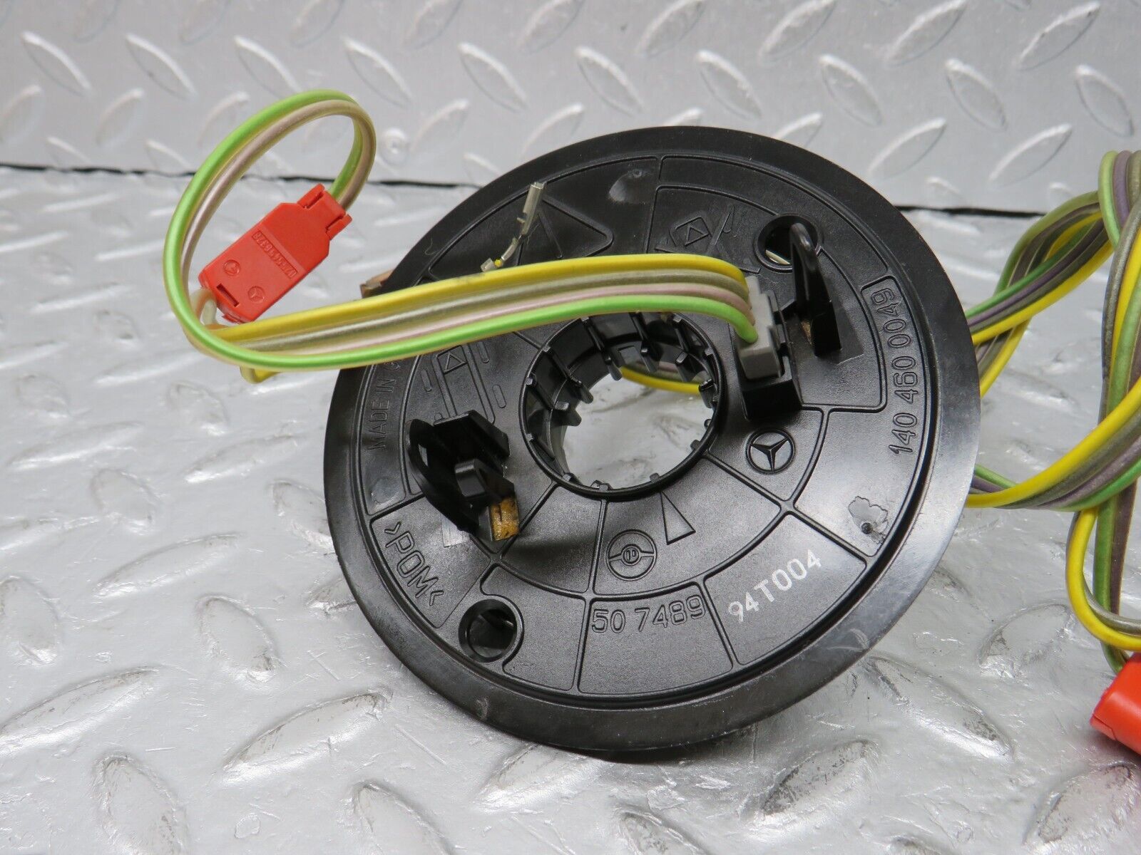 38411 Mercedes-Benz R129 280SL Coupe Steering Wheel Contact Plate 1404600049