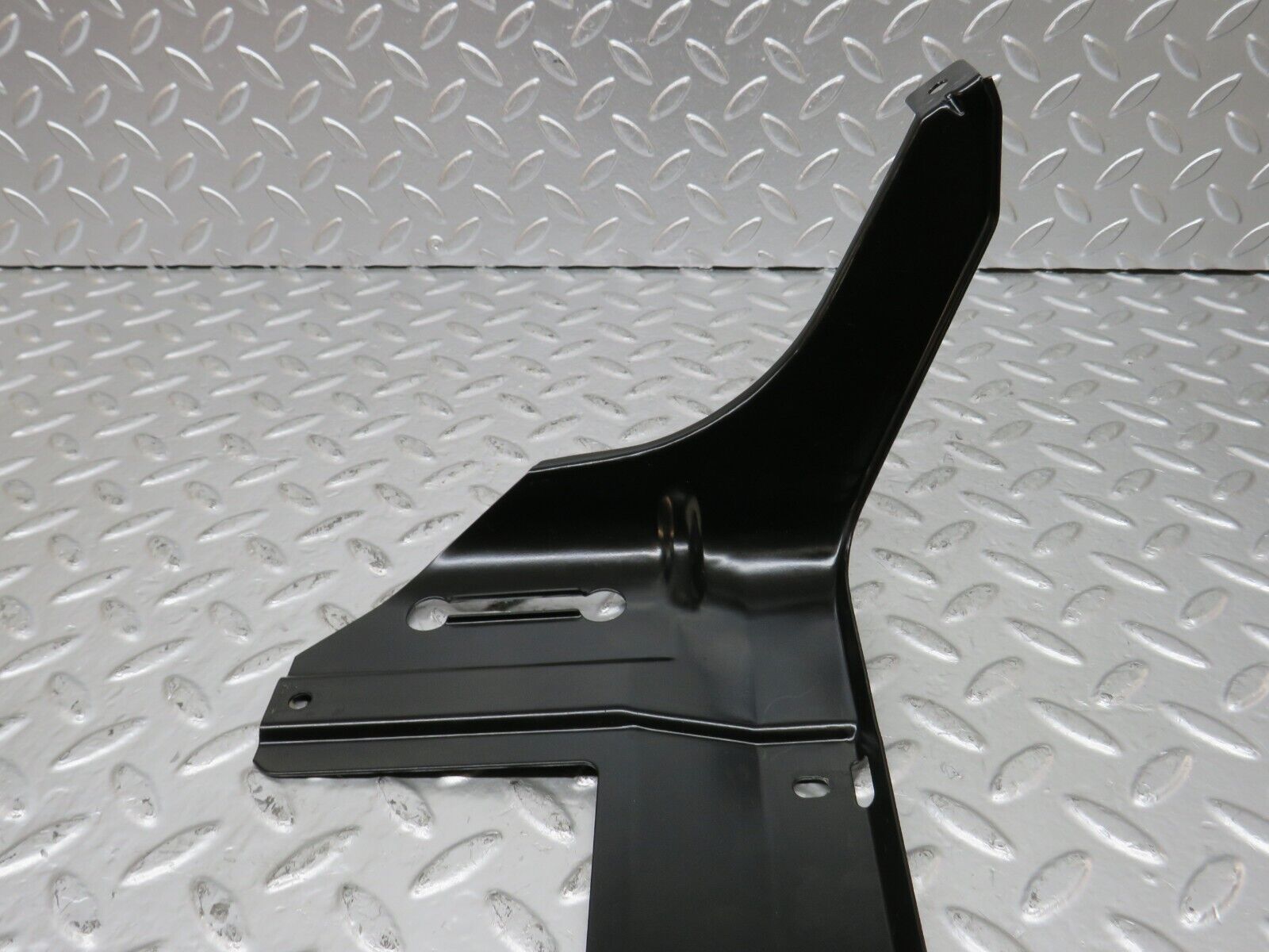 24861 Mercedes-Benz W140 S320 Dash Console Support
