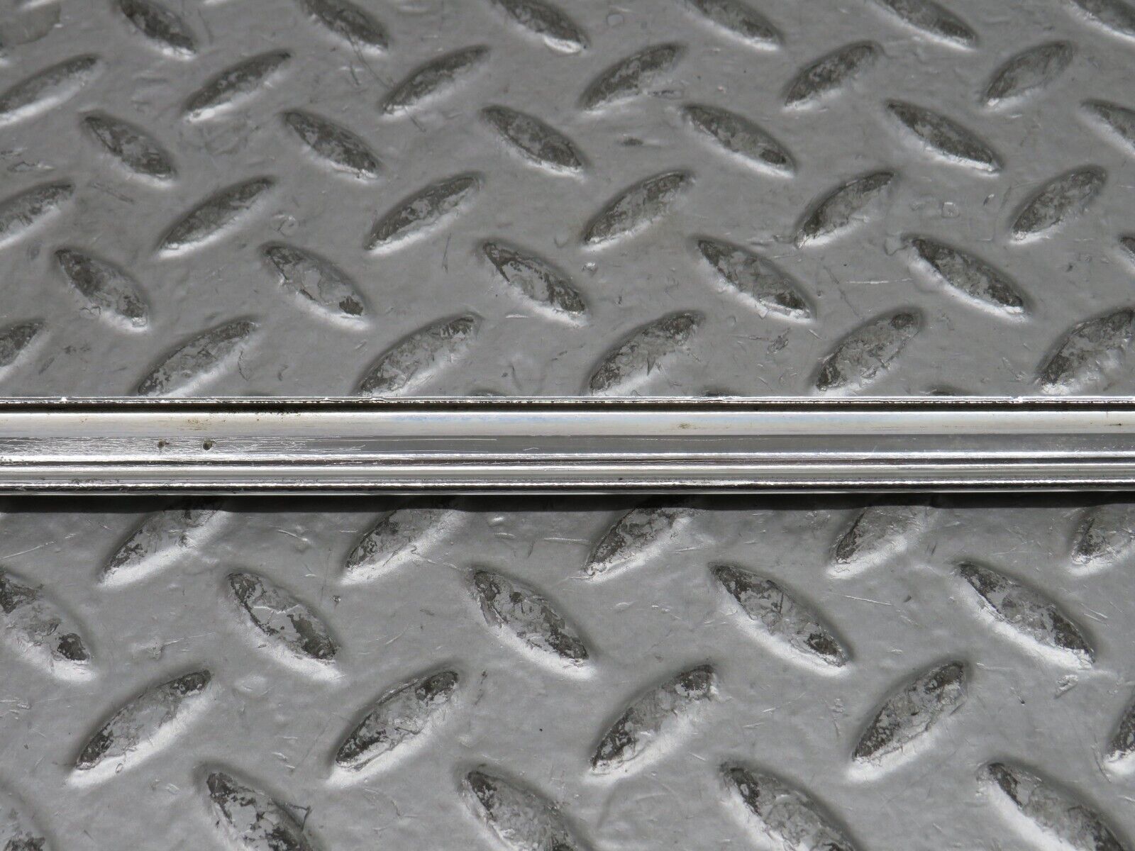 28526 Mercedes-Benz S123 240D Wagon Rear Right Chrome Moulding Trim