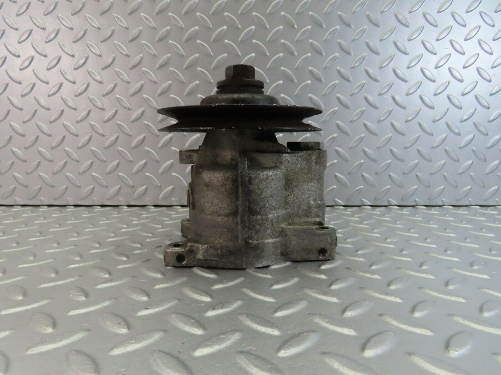 9813 Mercedes-Benz C123 280CE Coupe Power Steering Pump 1164602680