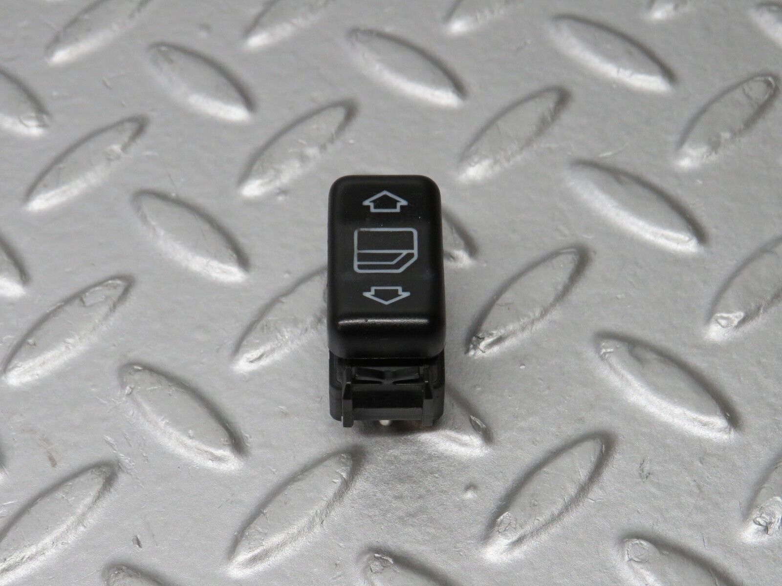 38961 Mercedes-Benz W201 190E 2.6L Electric Window Switch Left 1248204610