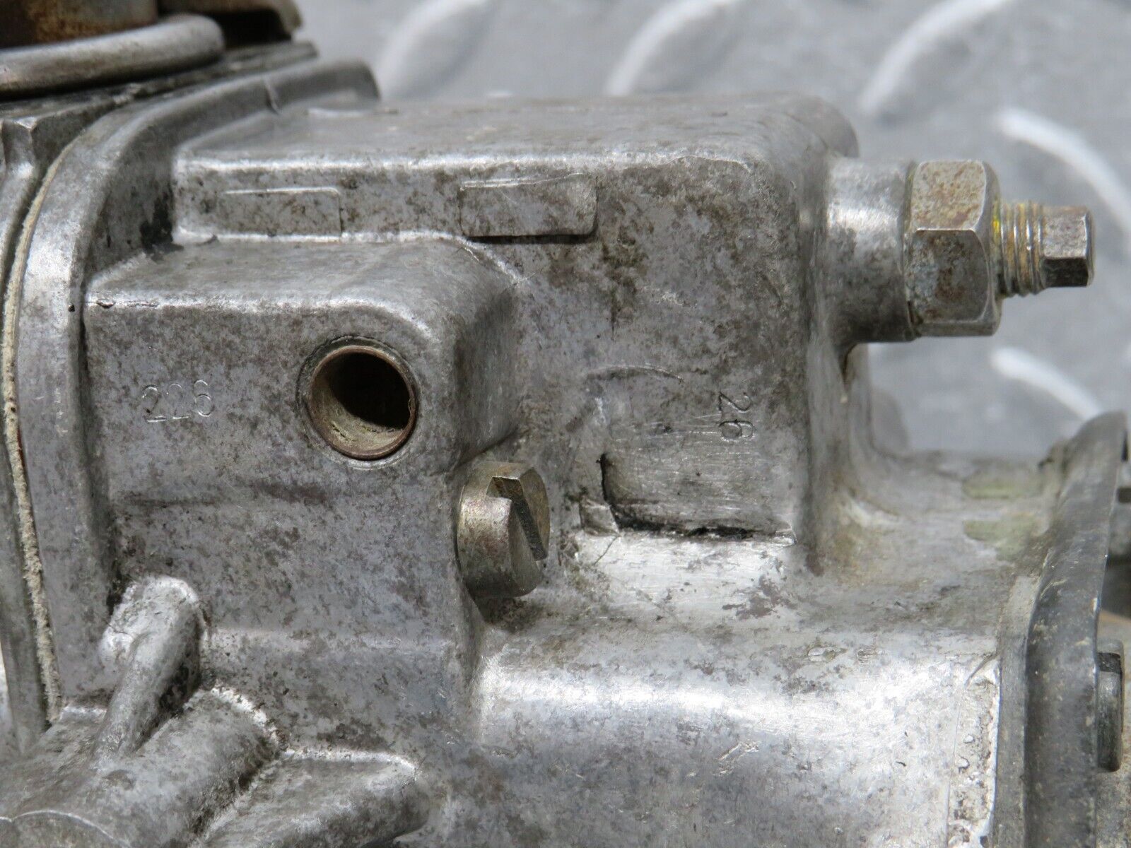 35930 Mercedes-Benz 240D OM616.912 Fuel Injection Pump 6160704101 0400074989