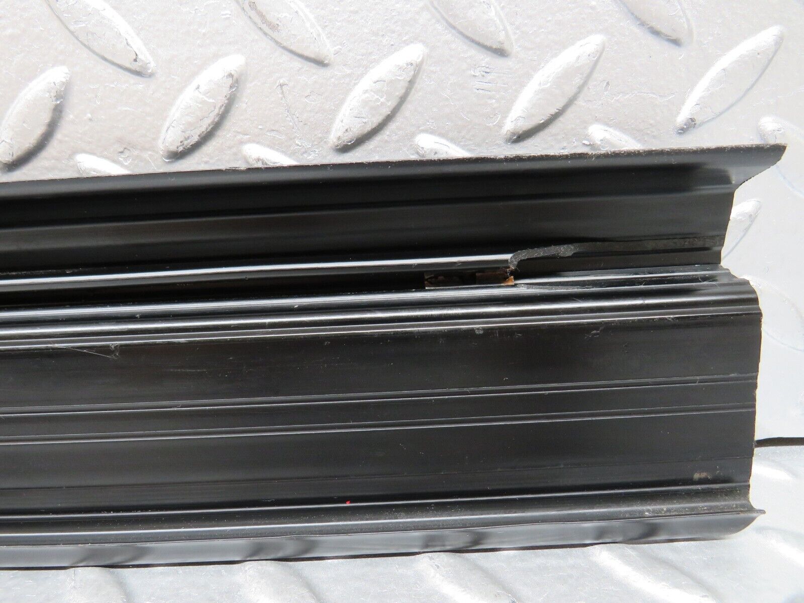 27957 Mercedes-Benz W123 280E Rear Right Door Sill Trim