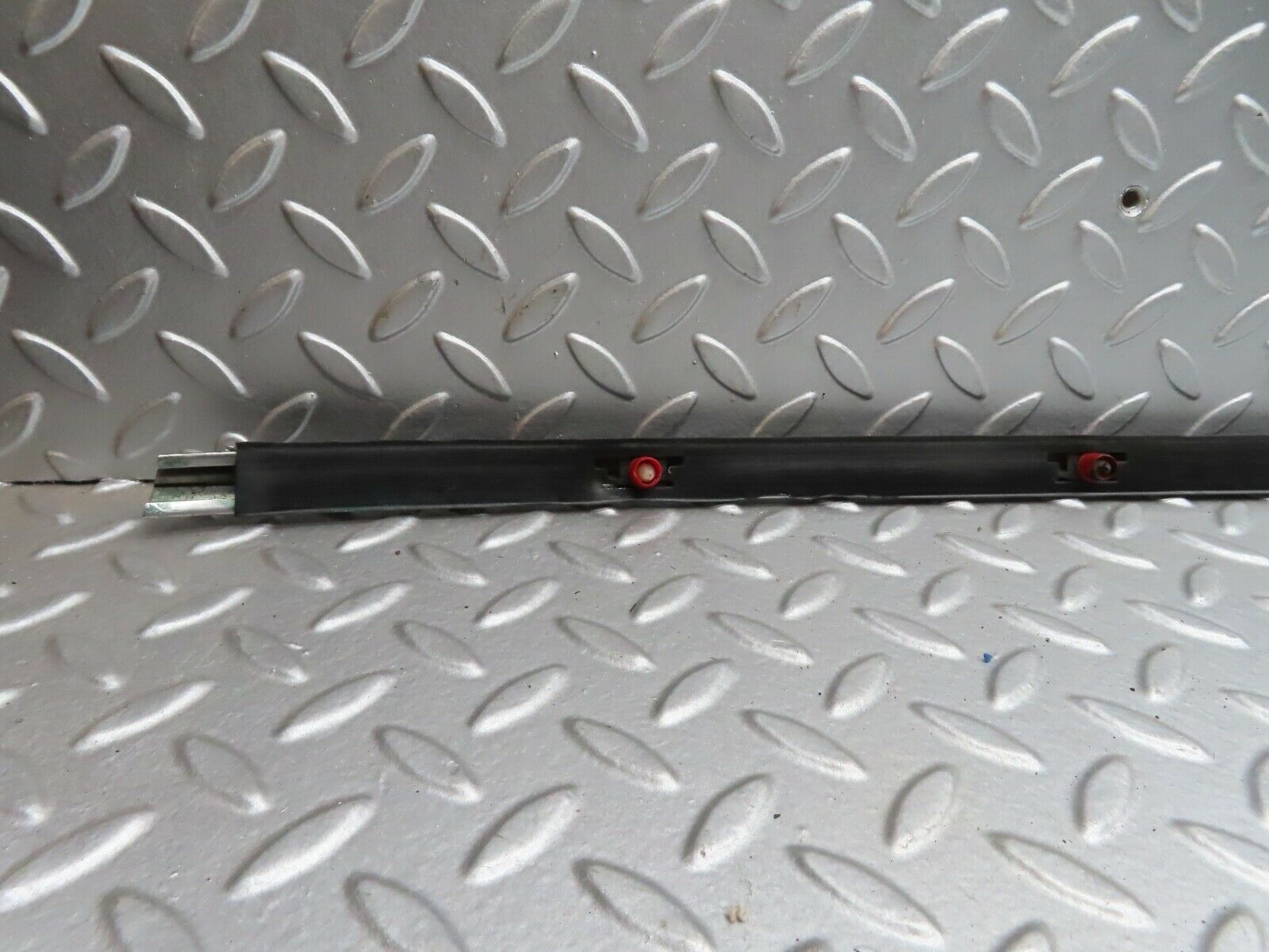 20961 Mercedes-Benz W114 250CE Coupe Rear Right Fender Wing Centre Moulding Trim