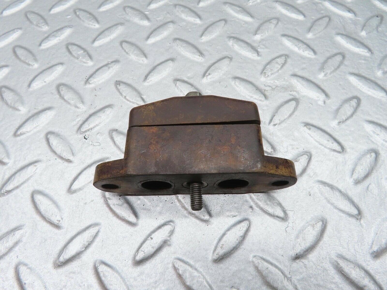 12838 Mercedes-Benz W111 220SE Fuel Injector Bracket