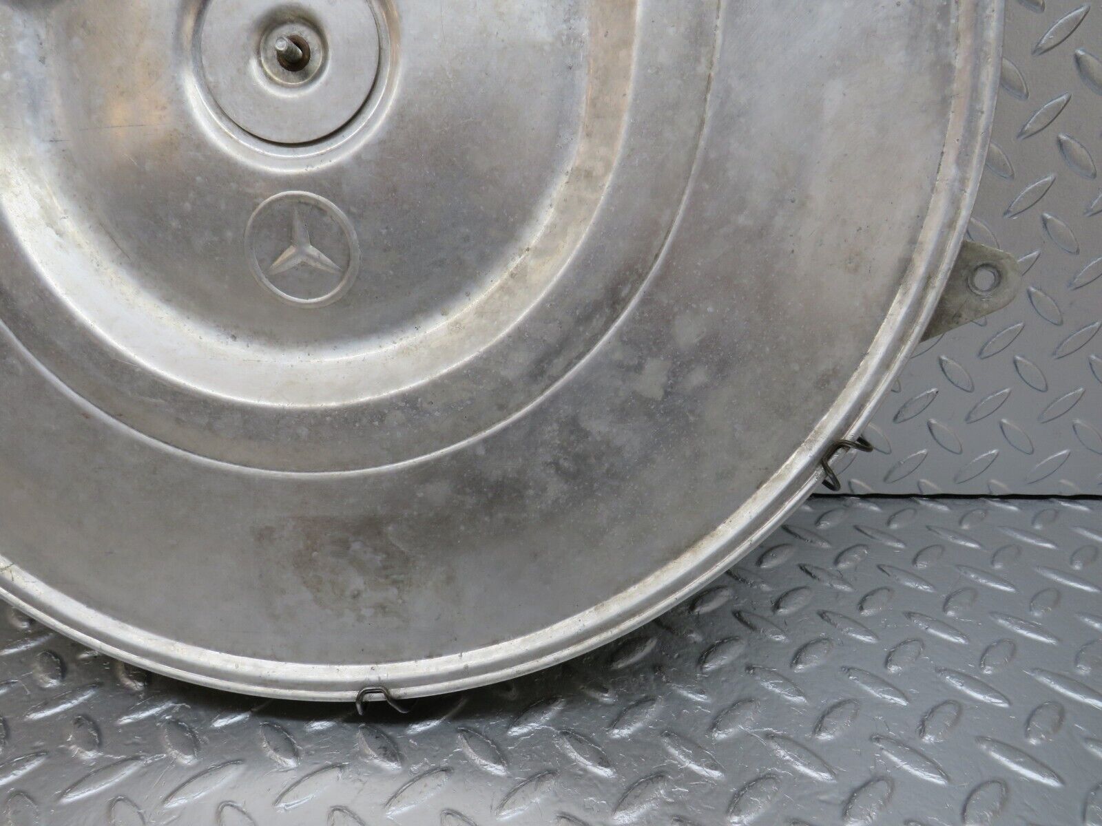 34285 Mercedes-Benz C126 380SEC Coupe Aluminium Air Filter Box Housing 0100948602