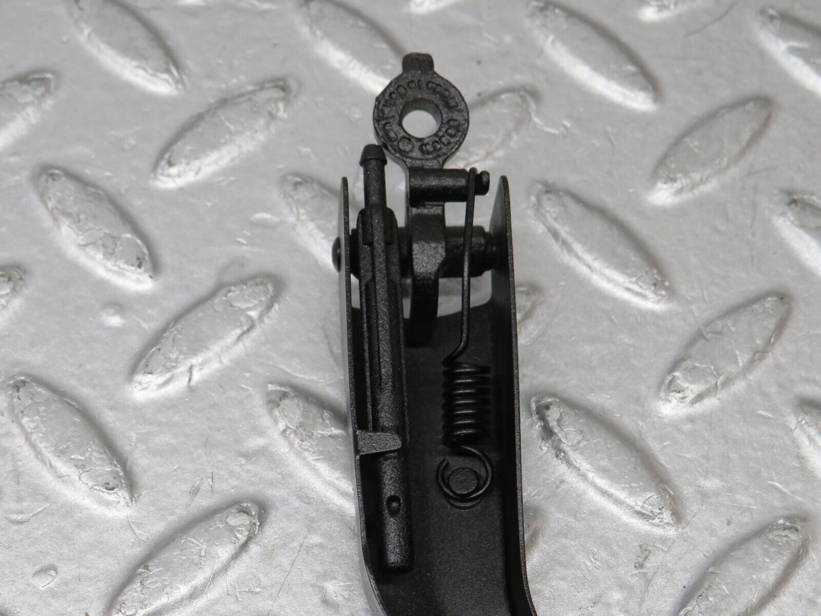 36340 Mercedes-Benz W126 420SE Headlight Wiper Arm Bosch Right Side