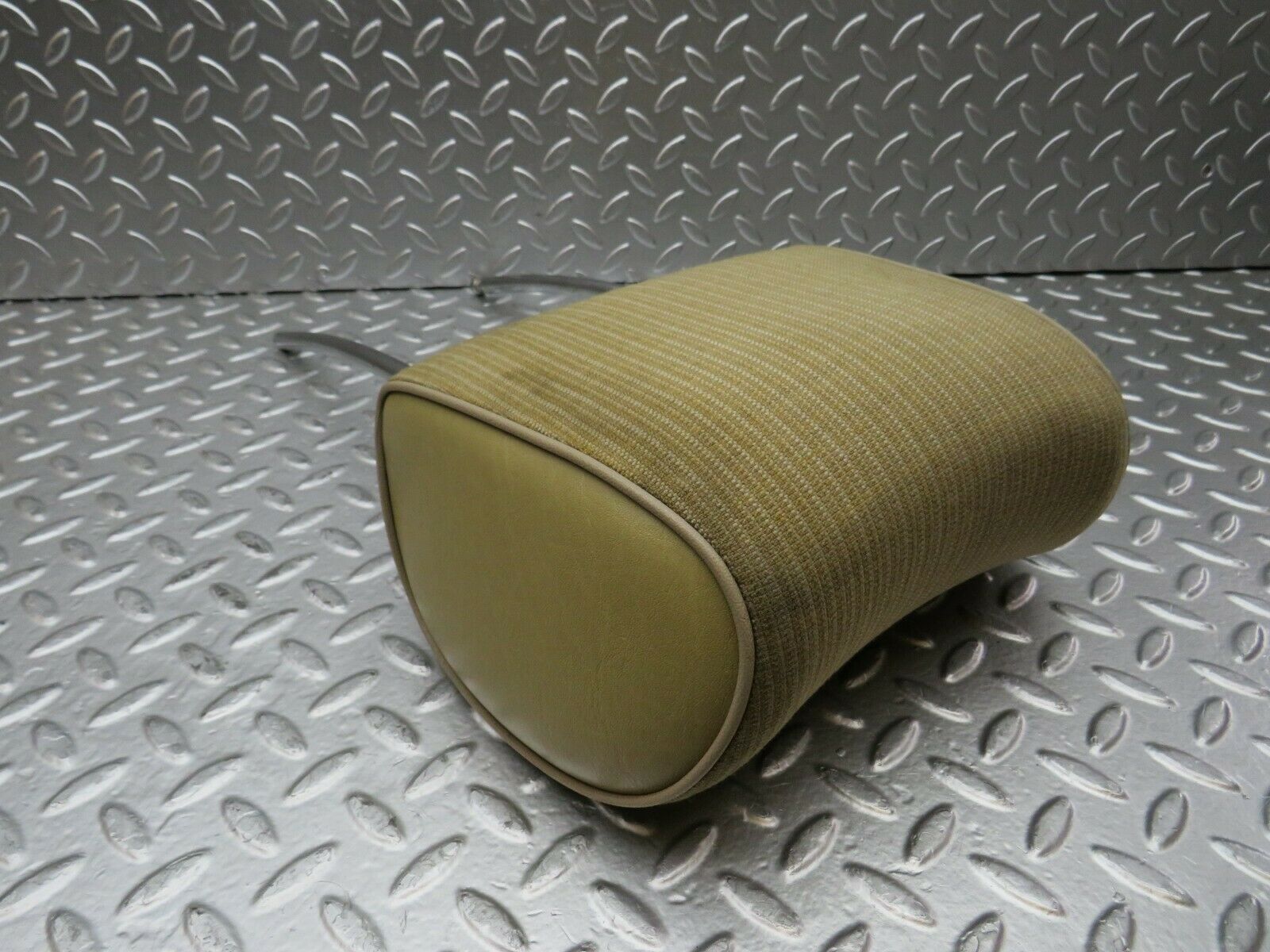 24143 Mercedes-Benz W123 280E Front Seat Headrest