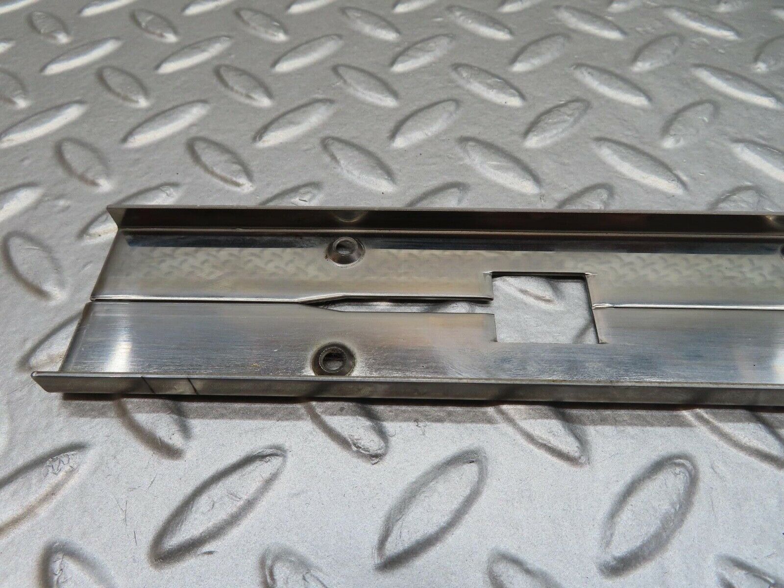 14780 Mercedes-Benz W201 190E Sunroof Sliding Guide Rail