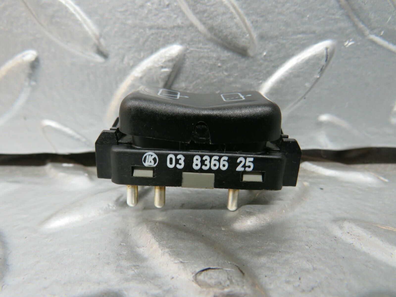 24292 Mercedes-Benz S124 220TE Wagon Windscreen Wiper Switch 1248210151