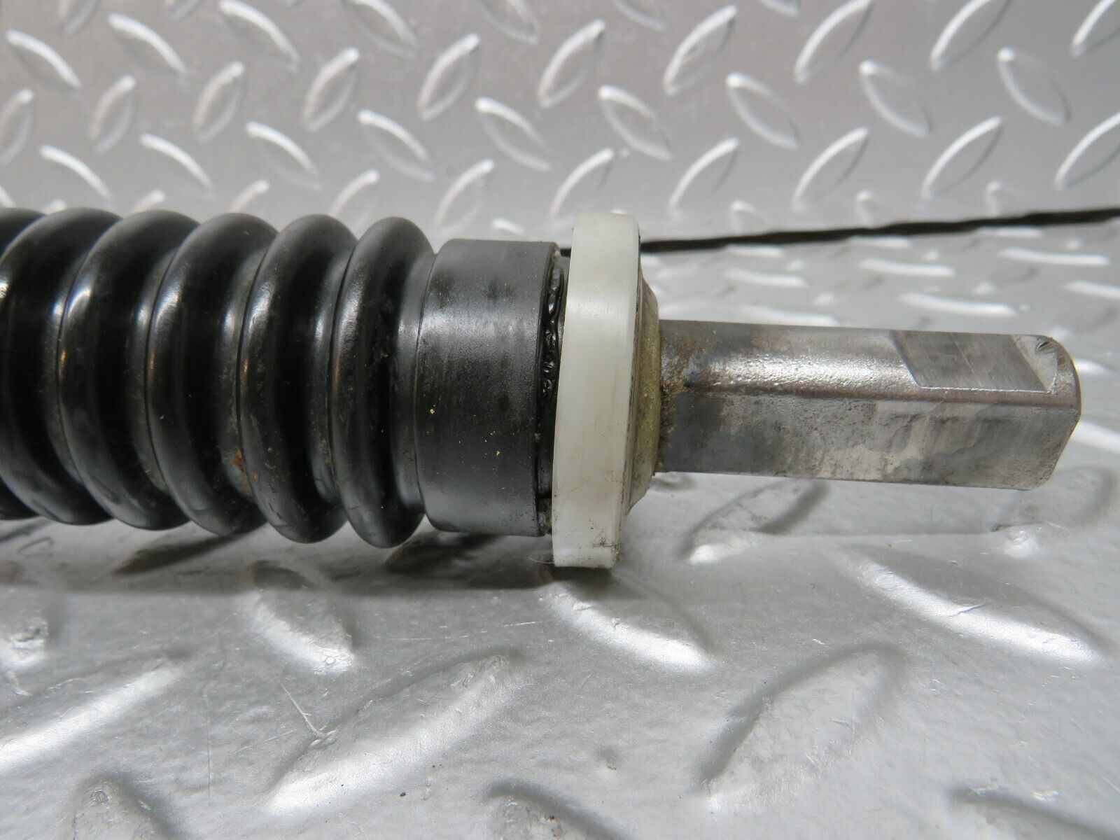 28598 Mercedes-Benz W123 230E Steering Column