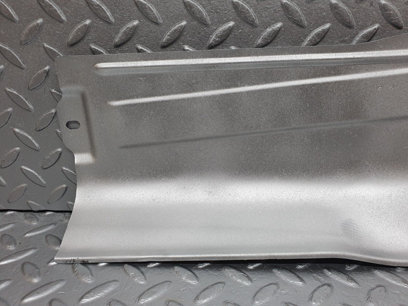 41428 Mercedes-Benz W124 200E Exhaust Heat Shield