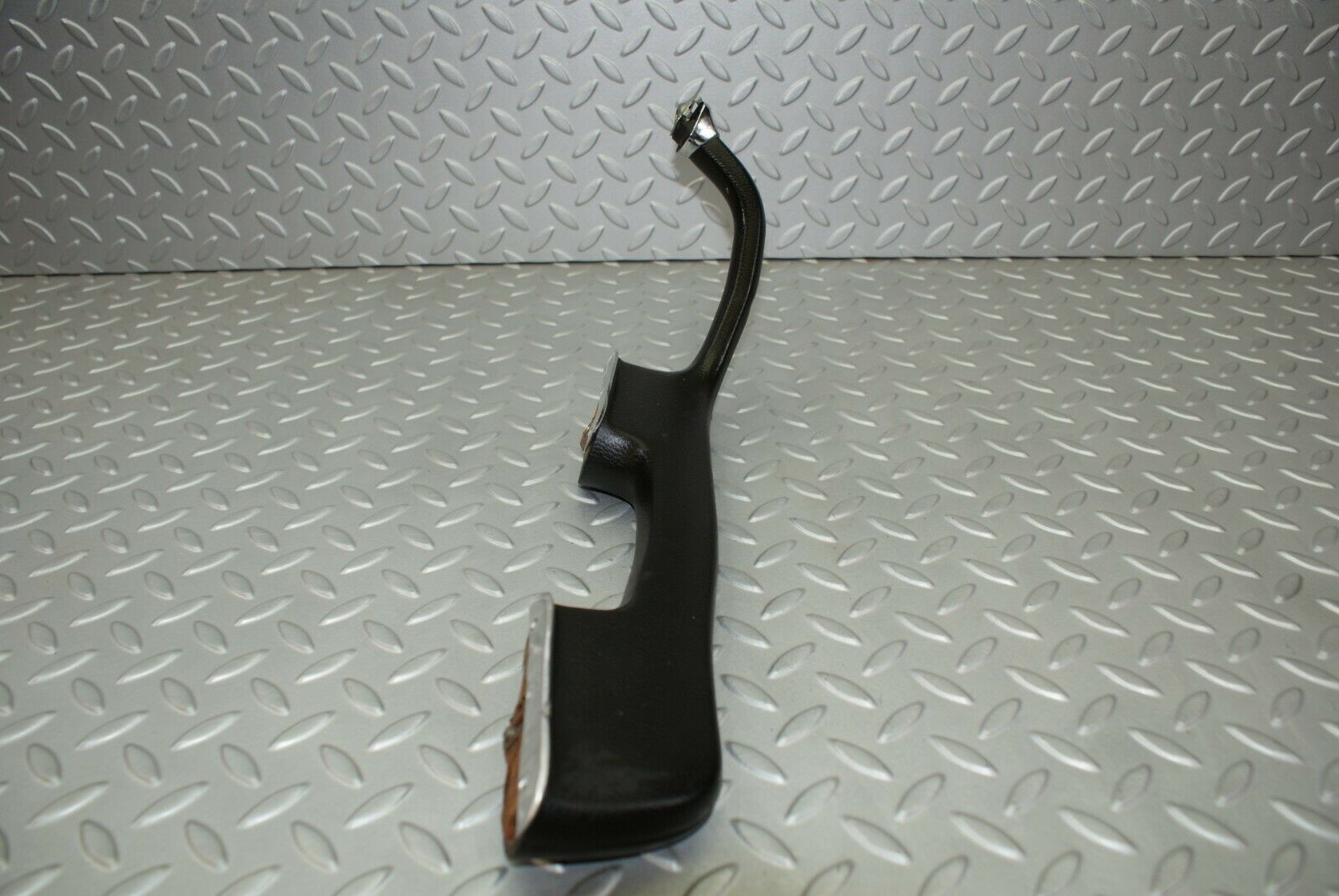 3107 Mercedes-Benz W115 220D Interior Door Handle Rear Left Black