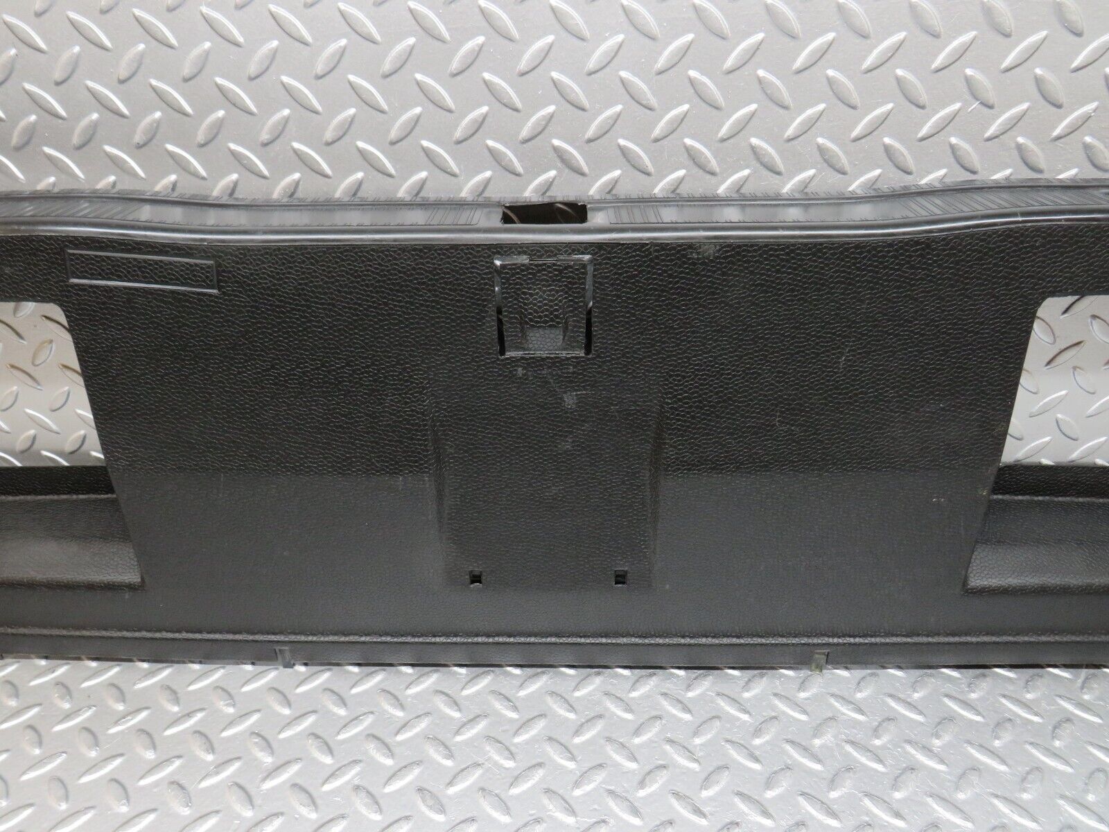 30648 Mercedes-Benz W201 190E 2.0L Boot Rear Plastic Cover 2016940425