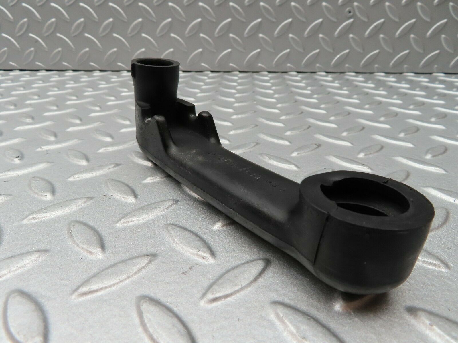 4291 Mercedes-Benz W123 230E Crankcase Breather Pipe 1020942682