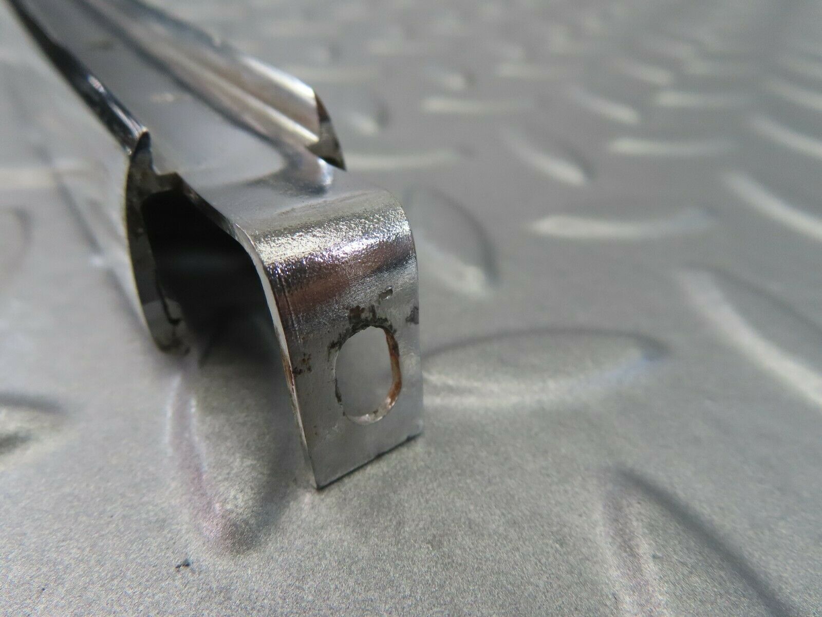 7280 Mercedes-Benz W116 450SE Rear Right Chrome Window Channel