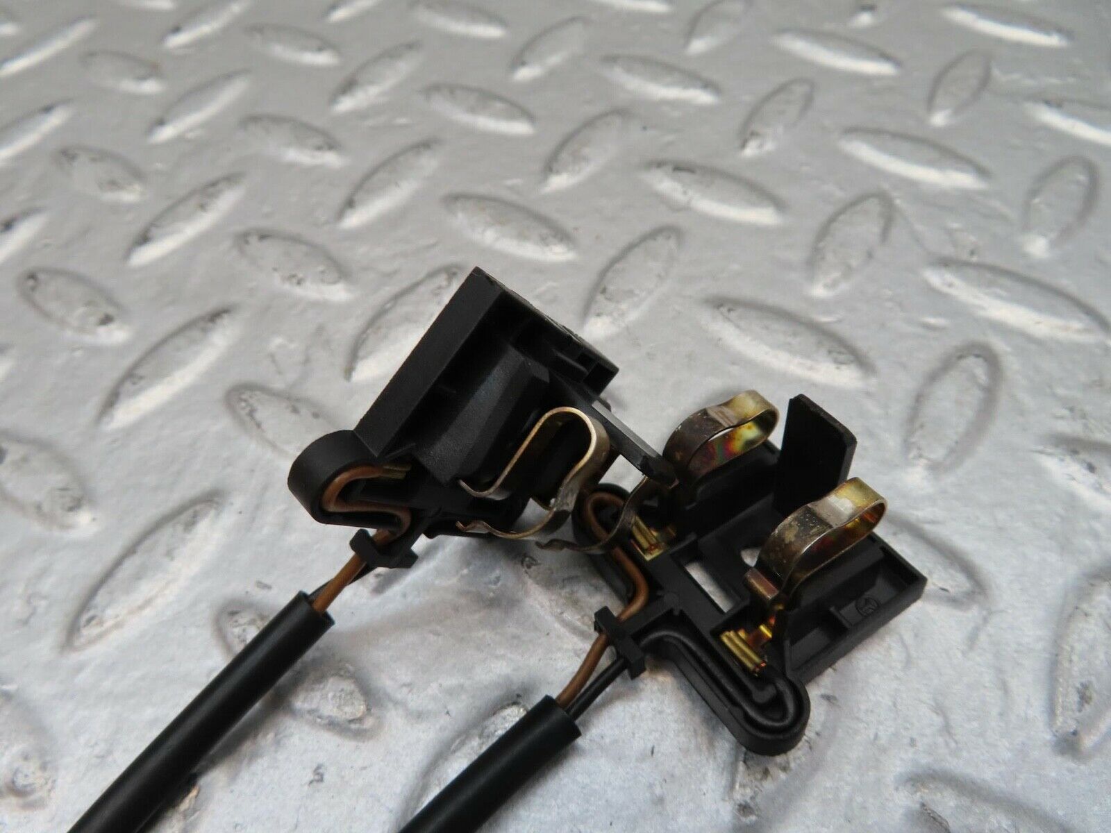 15055 Mercedes-Benz W140 S320 Sun Visor Lighting Contact Switch 2028101012