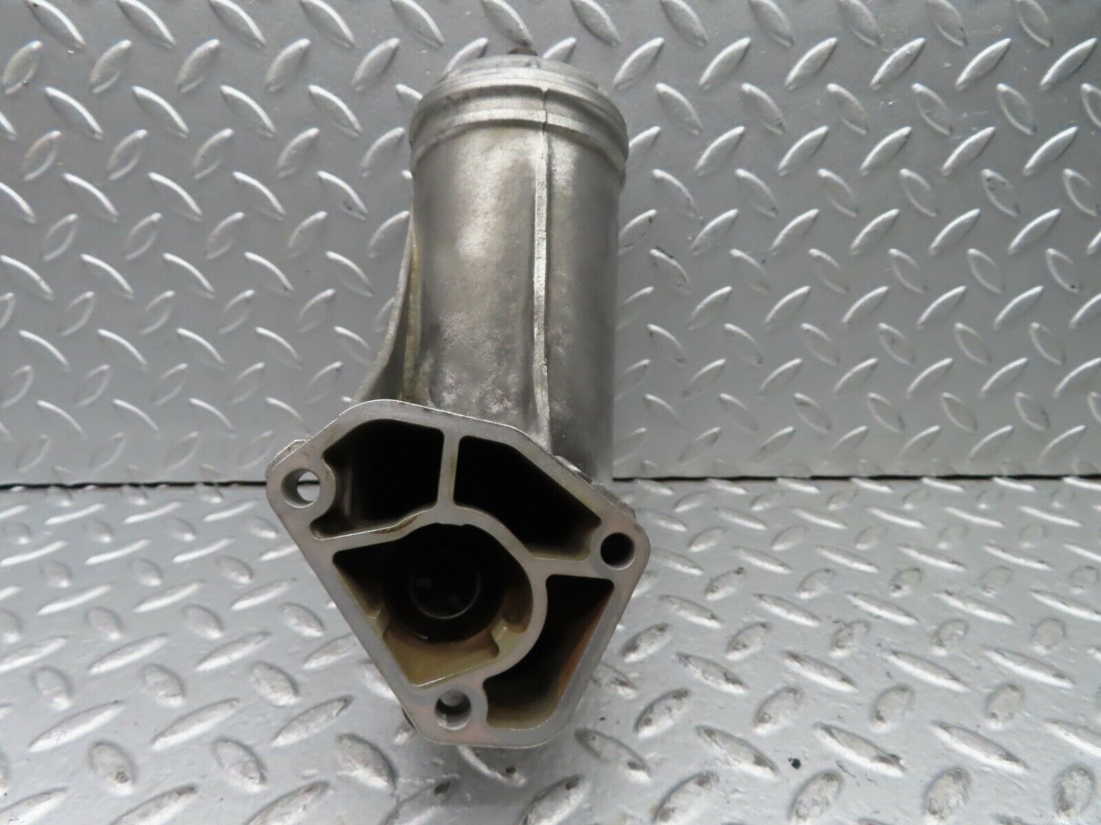 19583 Mercedes-Benz C140 CL420 Coupe Oil Filter Housing 1191800711