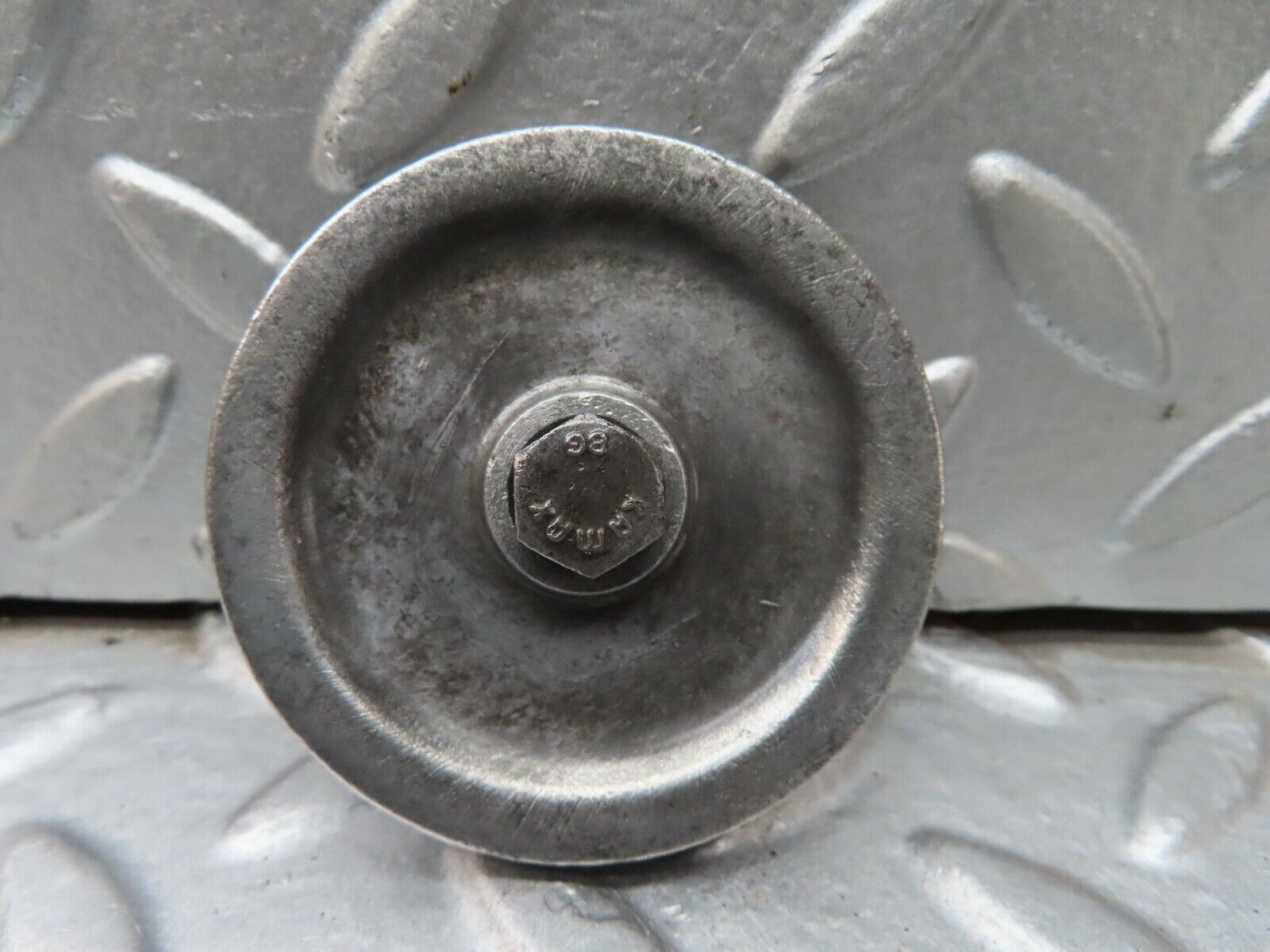 18257 Mercedes-Benz W111 220SE Coupe Handbrake Cable Pulley 1104270142