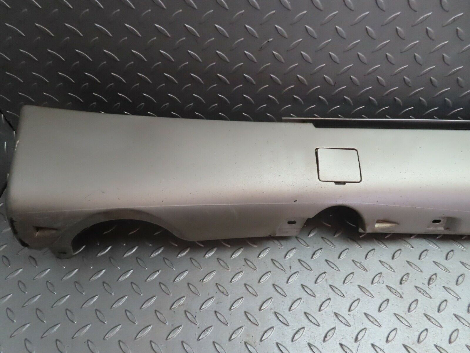 19750 Mercedes-Benz C140 CL420 Coupe Side Skirt Left Side Silver 1406901540