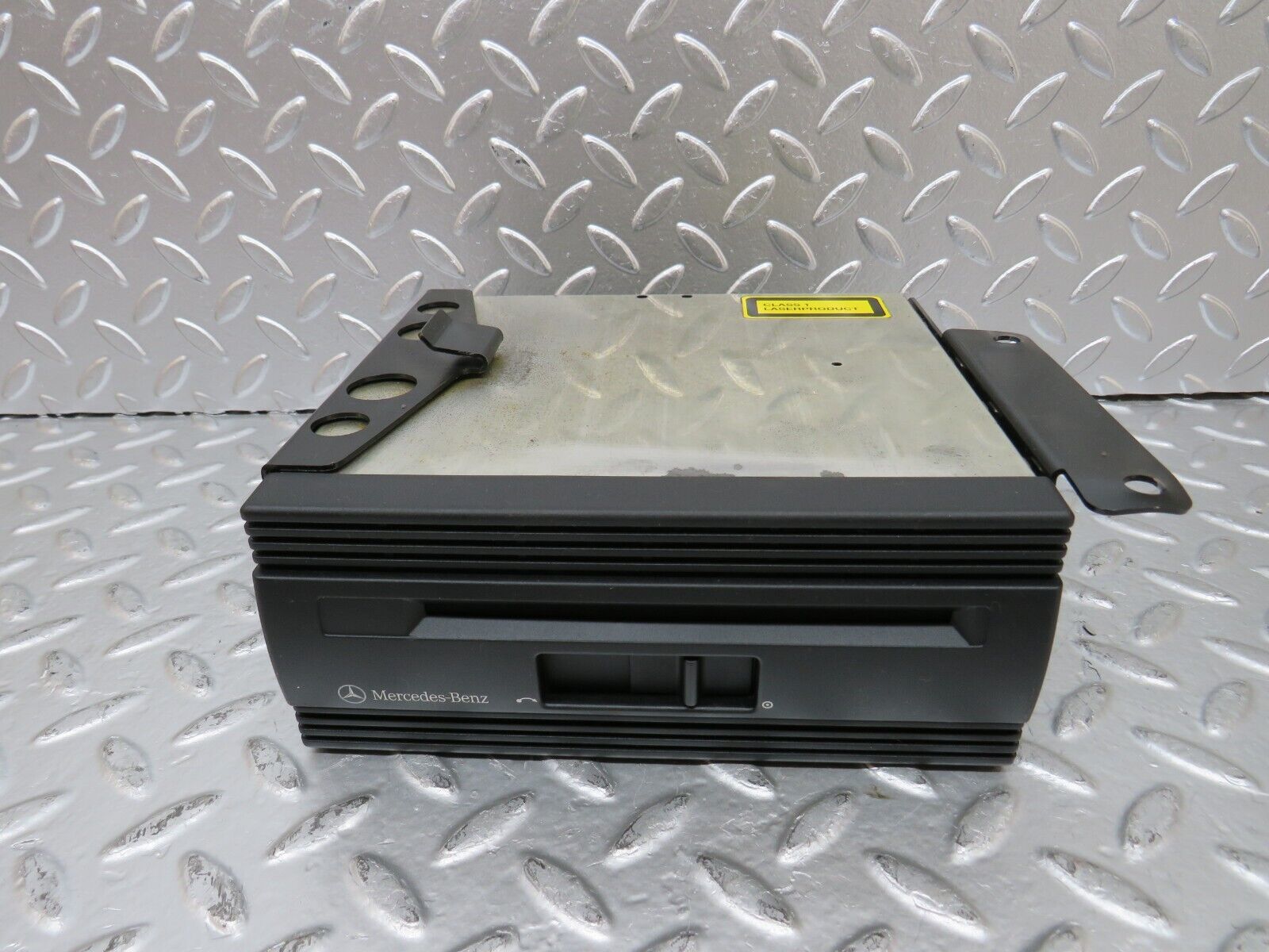 24850 Mercedes-Benz W140 S320 Navigation Computer 2108200997