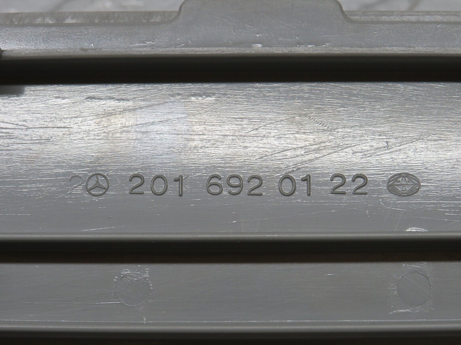 33663 Mercedes-Benz W201 190E 2.0L B Pillar Bottom Cover Left Side Grey 2016920122