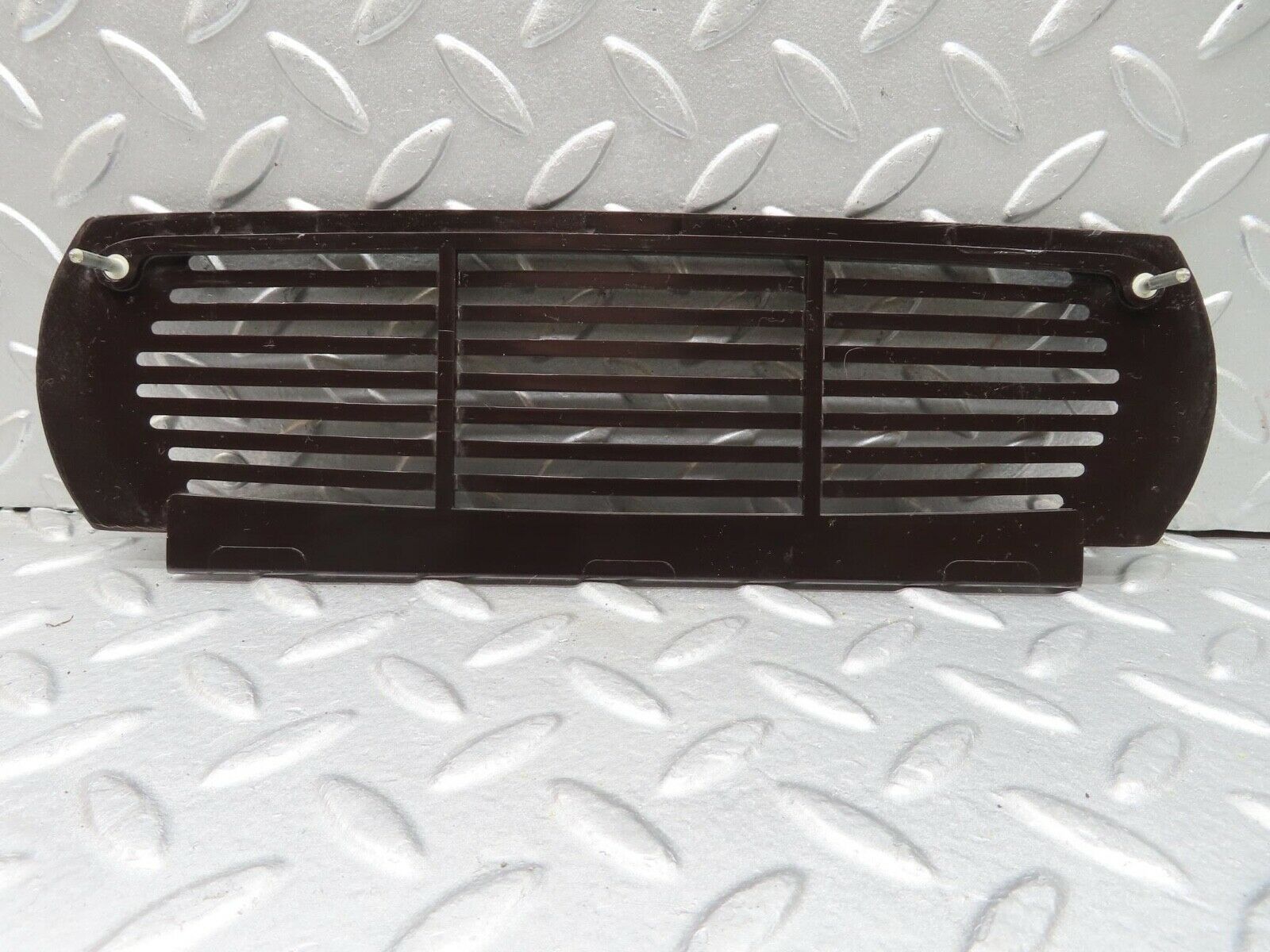 12775 Mercedes-Benz W111 220SE Dashboard Speaker Cover