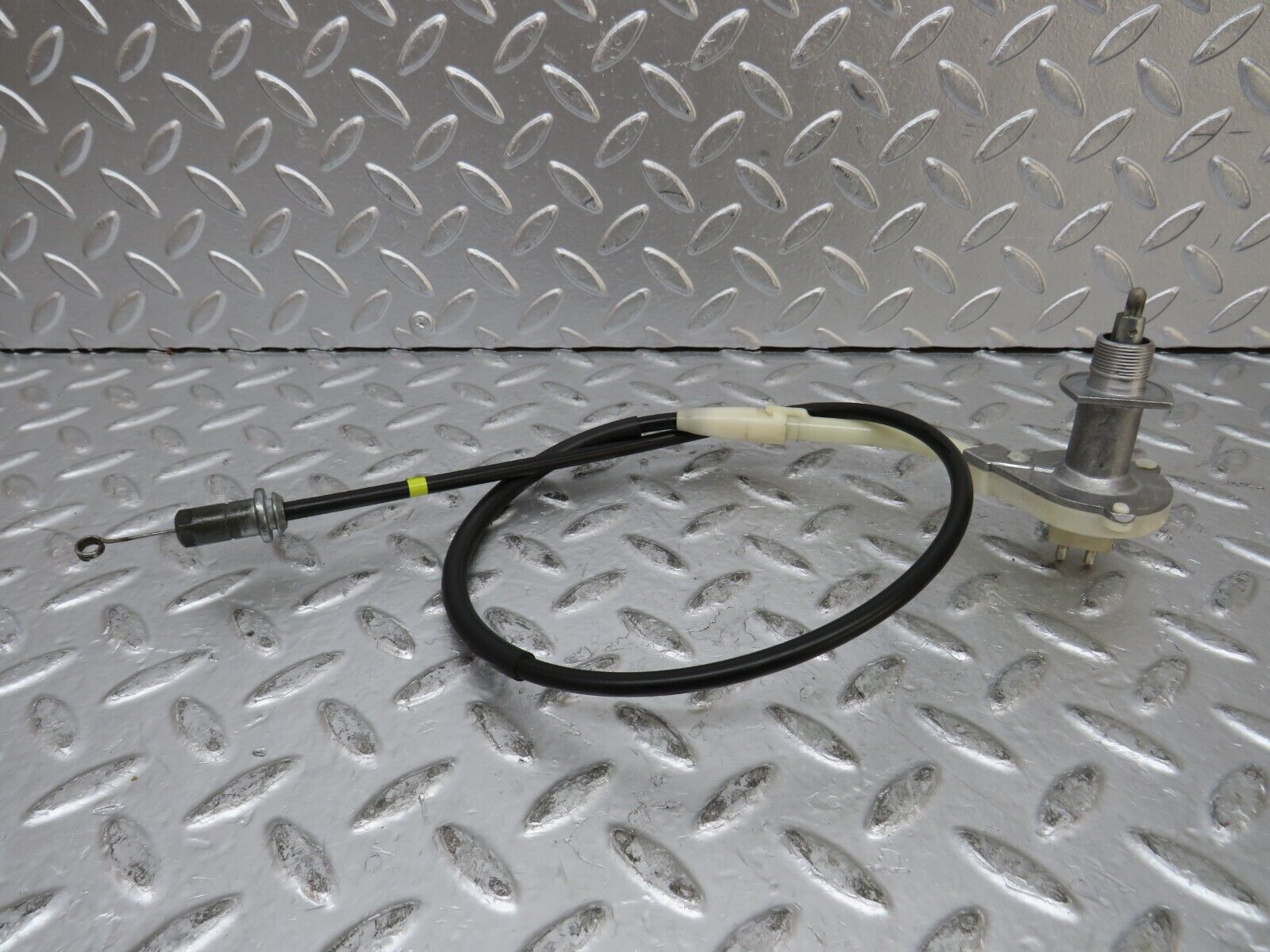 27154 Mercedes-Benz W123 280E Heater Control Unit