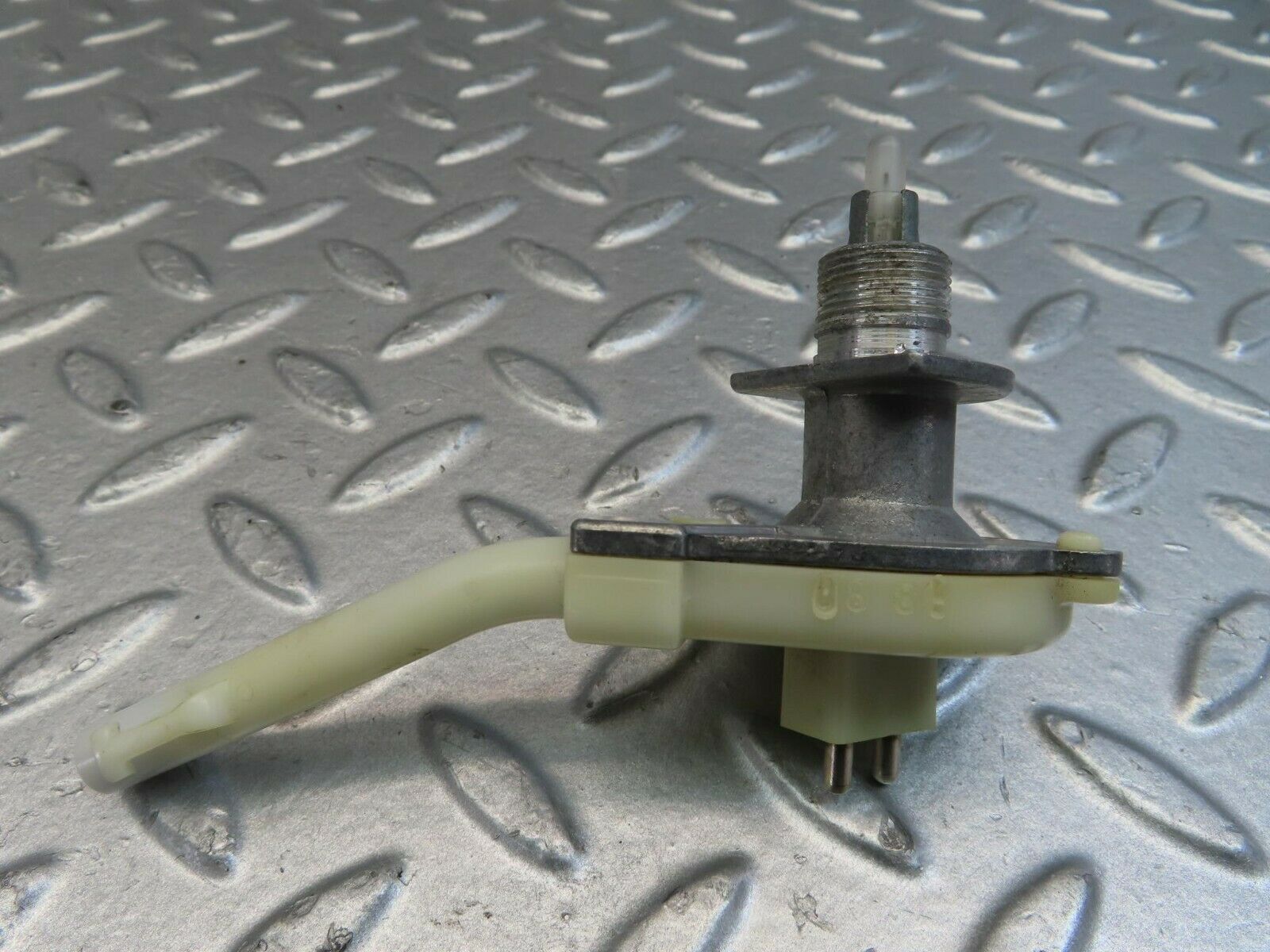 11496 Mercedes-Benz C123 230CE Coupe Heater Regulator