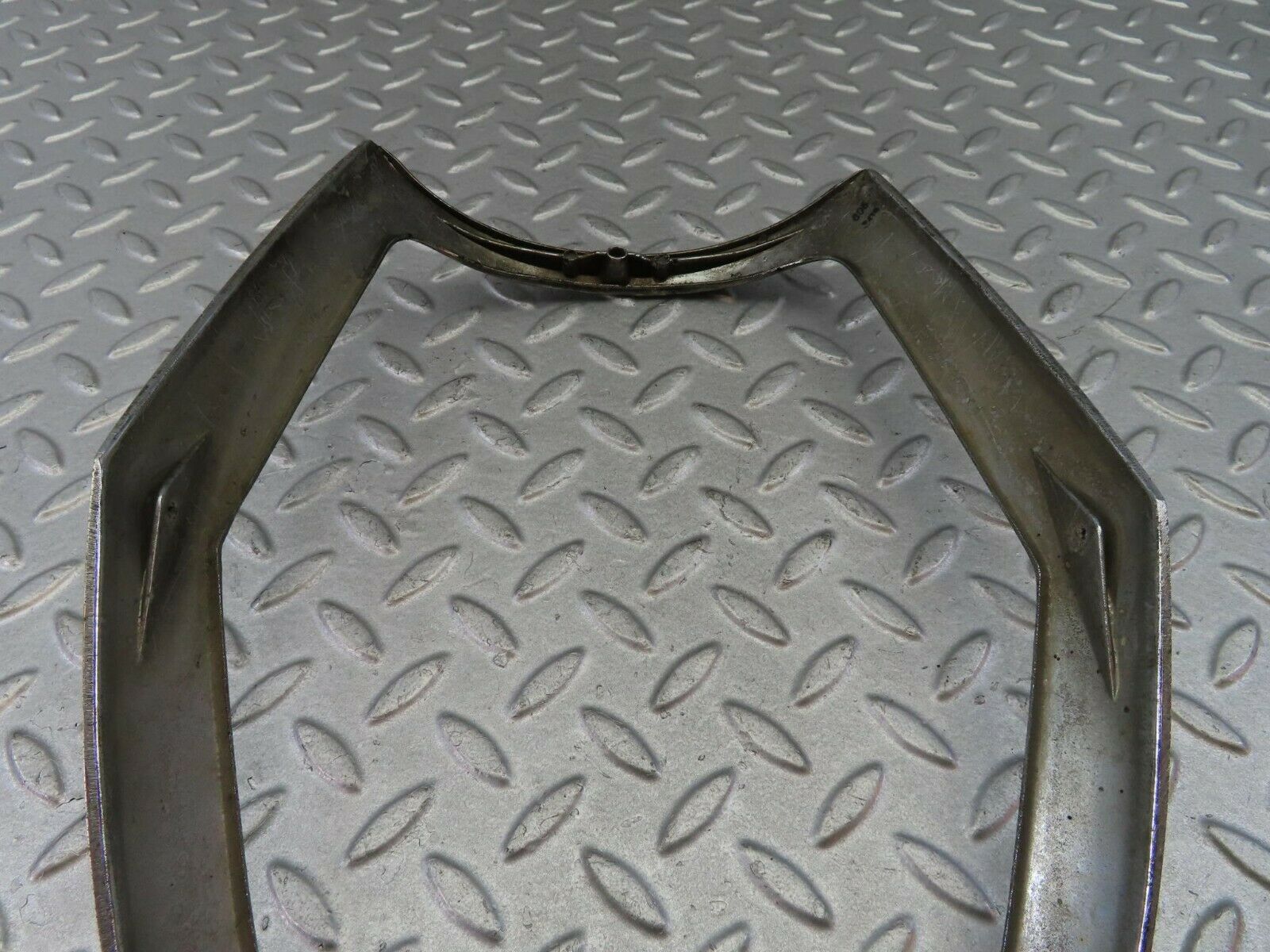 8113 Mercedes-Benz W108 Headlight Chrome Frame 1305542029