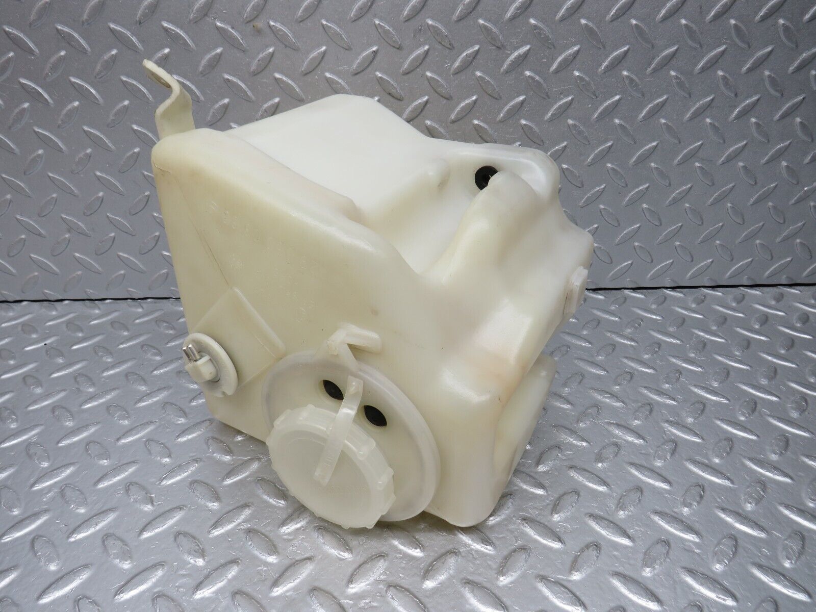 38241 Mercedes-Benz R129 280SL Coupe Windscreen Washer Fluid Reservoir 1298600360 1238690172