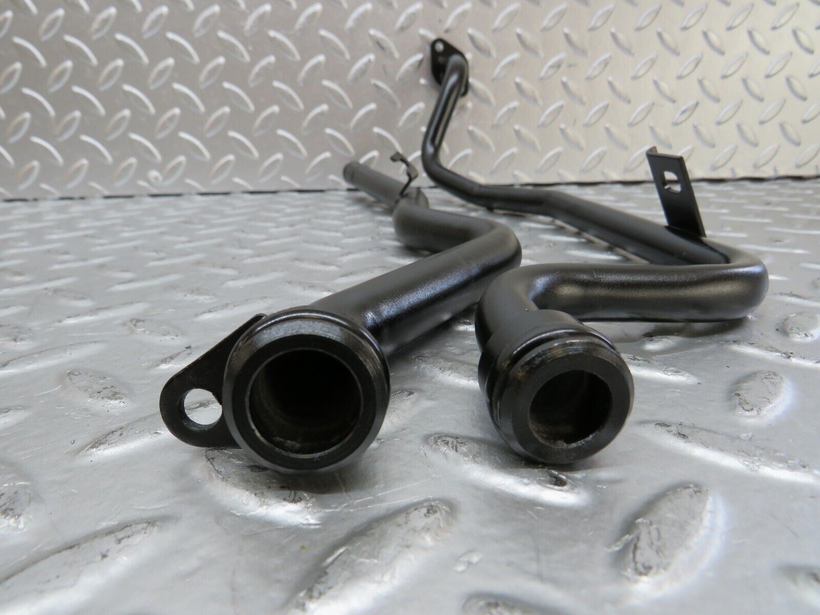 25967 Mercedes-Benz W124 280E Cooling Hose Pipe
