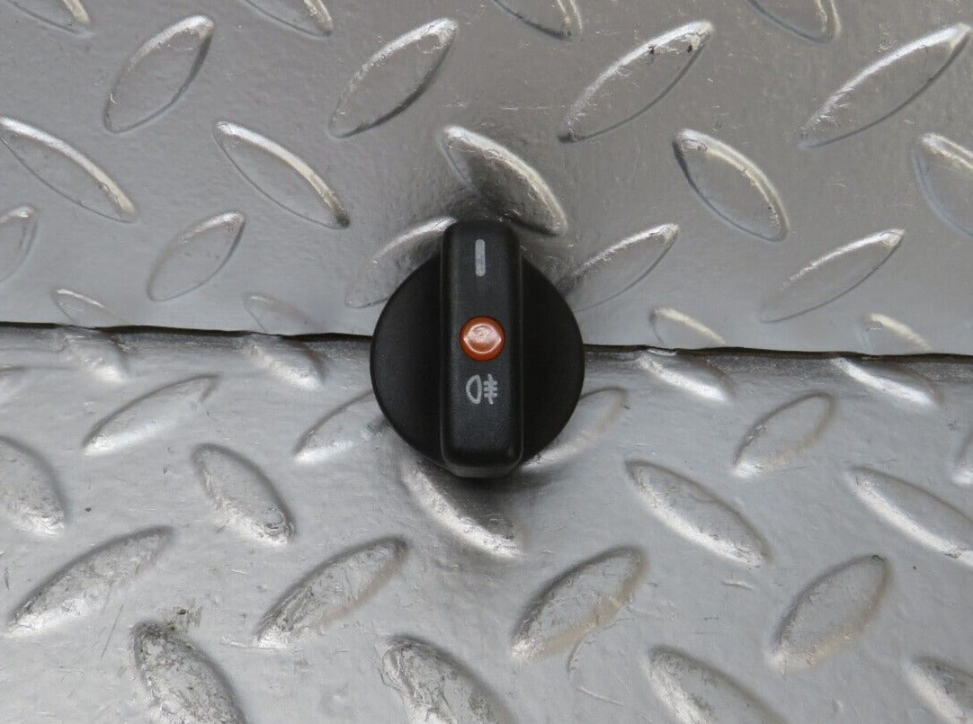 25689 Mercedes-Benz W124 280E Headlight Switch Knob