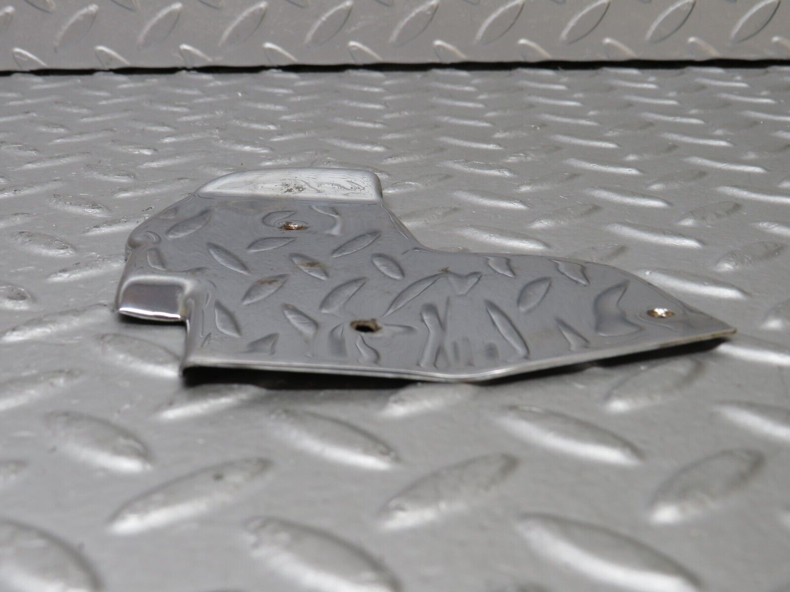 36892 Mercedes-Benz C126 420SEC Coupe Door Chrome Cover Right Side