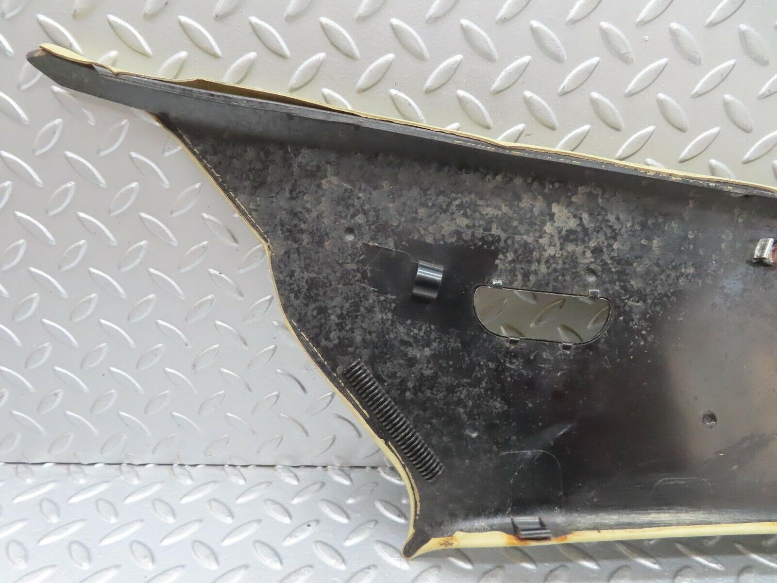 13437 Mercedes-Benz W123 200 C Pillar Cover Panel Right Beige 1236900425