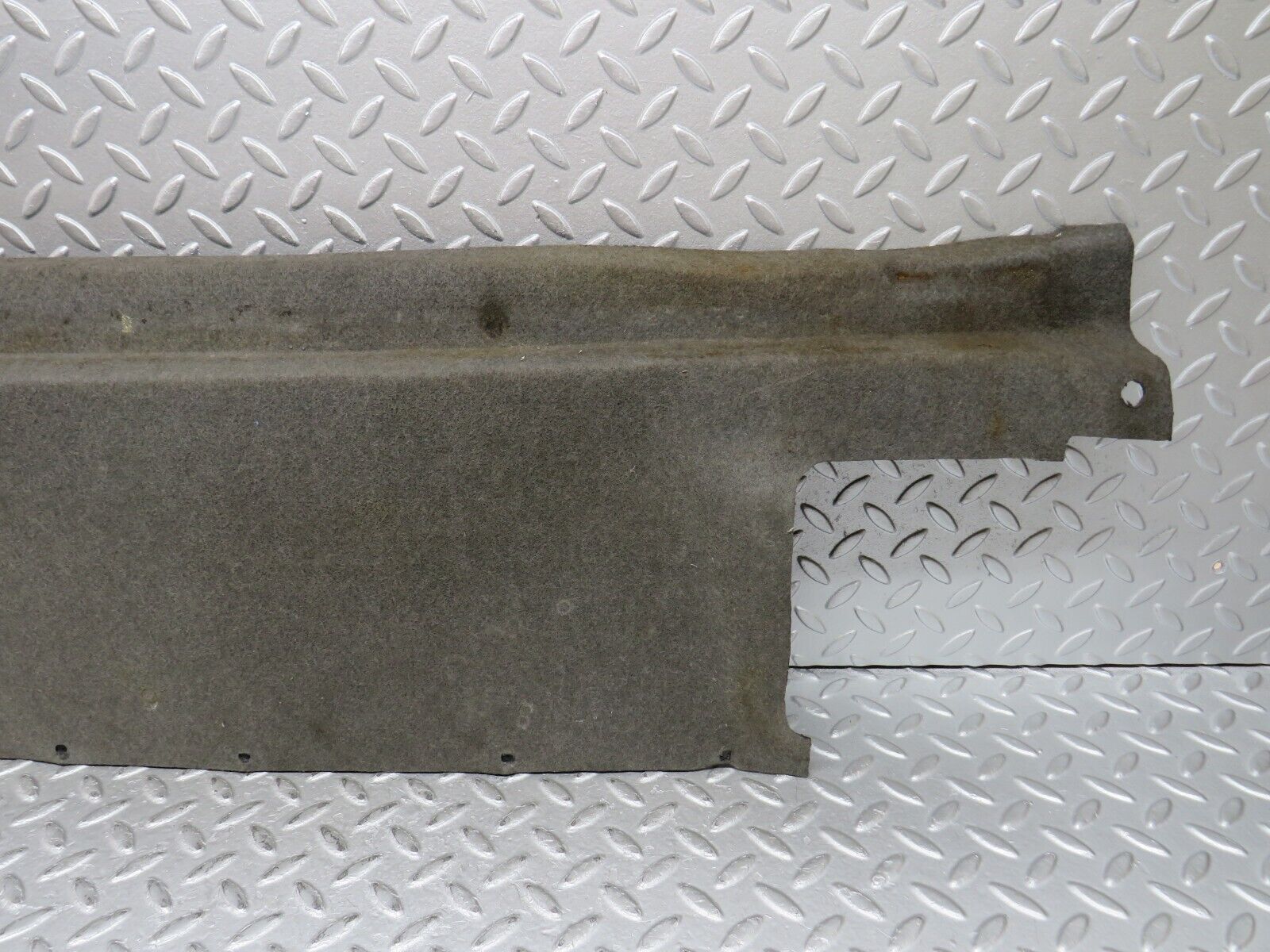 36228 Mercedes-Benz W126 420SE Trunk Boot Carpet Grey