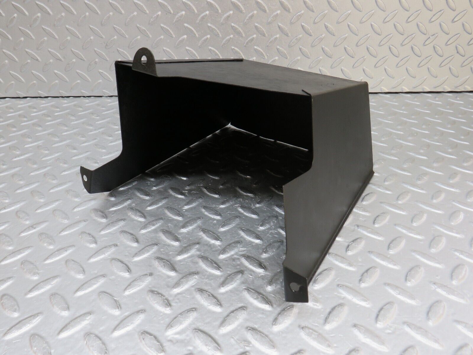 37545 Mercedes-Benz W109 300SEL Fuel Pump Cover